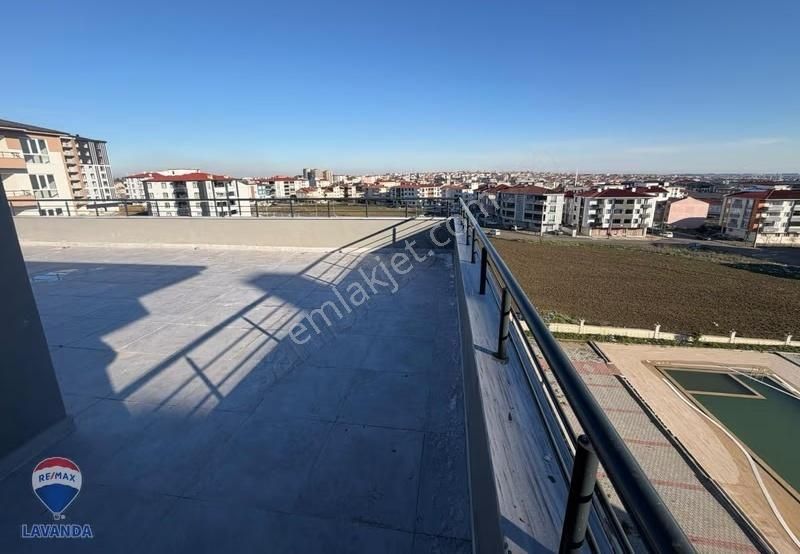 Remax Lavanda'dan Hatip Mahallesinde Satılık 1+1 Dairler - Görsel 16
