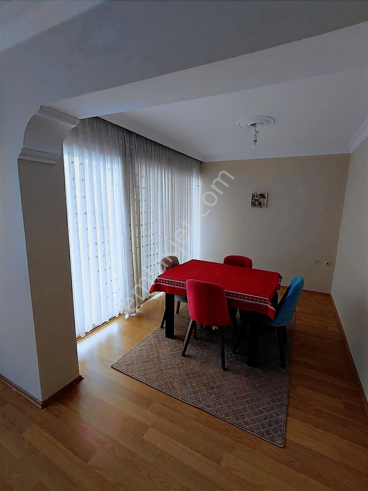 Bahçelievlerde 3+1 Aydınlık Bakımlı Daire - Görsel 27