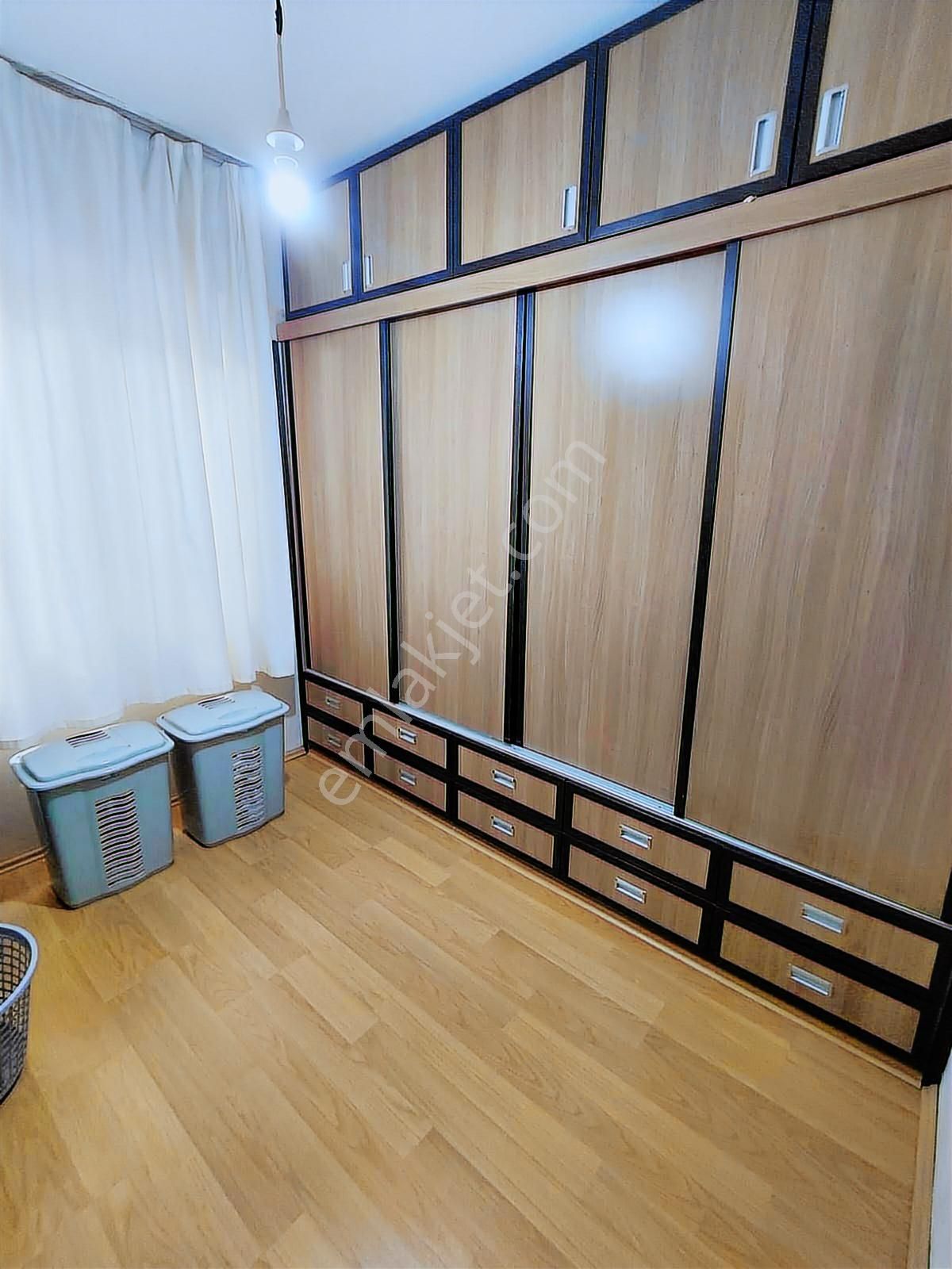 Bahçelievlerde 3+1 Aydınlık Bakımlı Daire - Görsel 9