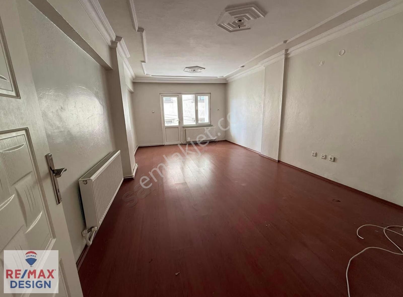 Tekeler Çağlayan Bloklarında 2+1 Kiralık Remax Desıgn - Görsel 6