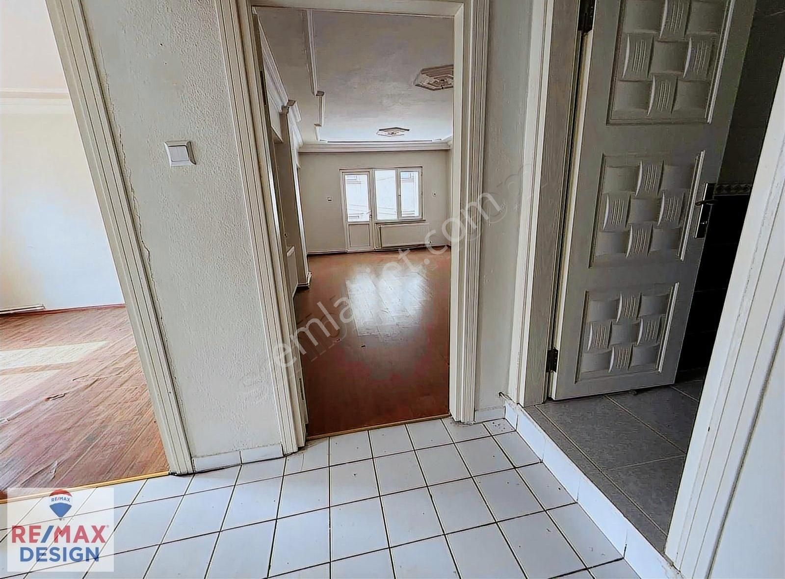 Tekeler Çağlayan Bloklarında 2+1 Kiralık Remax Desıgn - Görsel 15