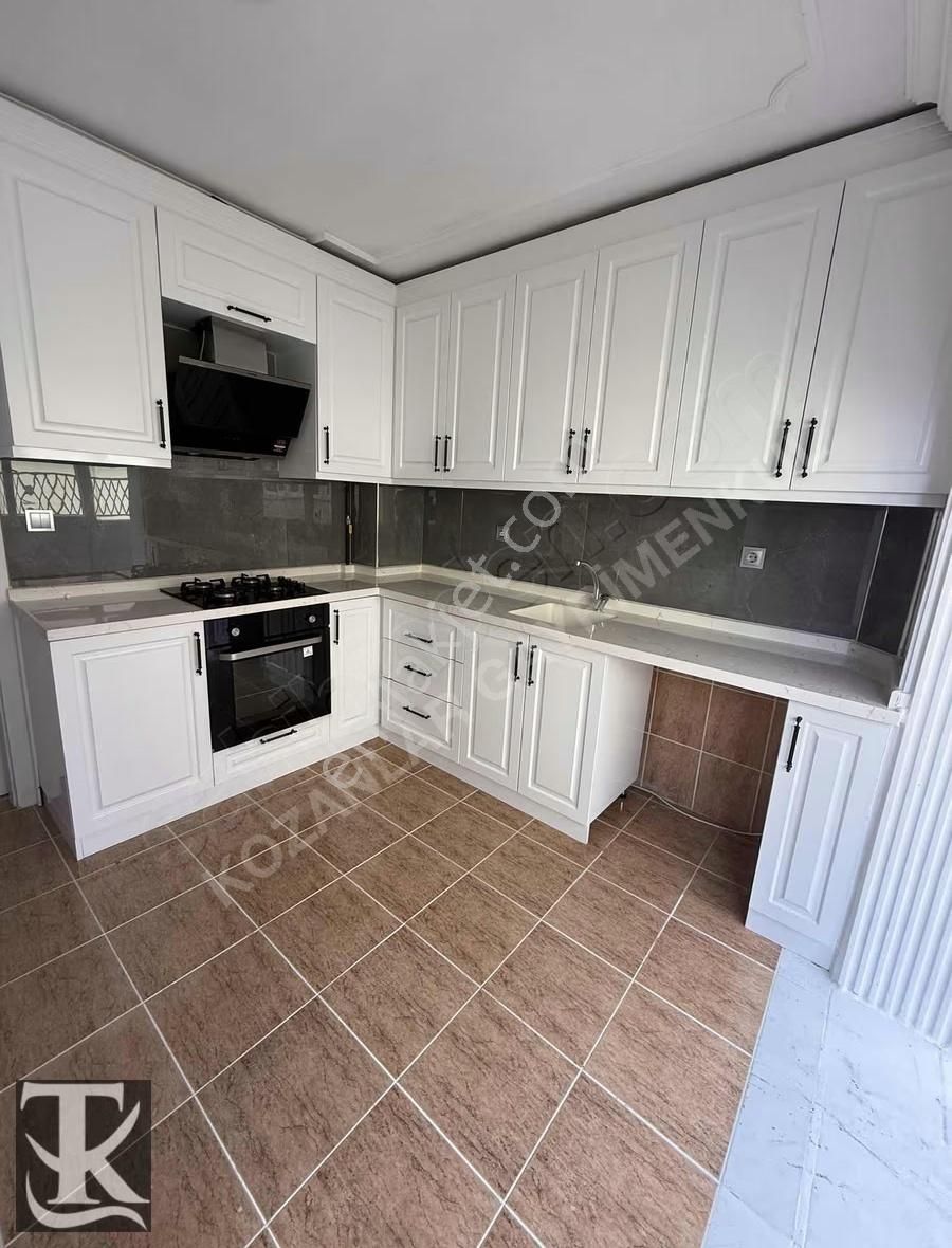 Kozanlar Gayrimenkul'den Satılık 3+1 Daire