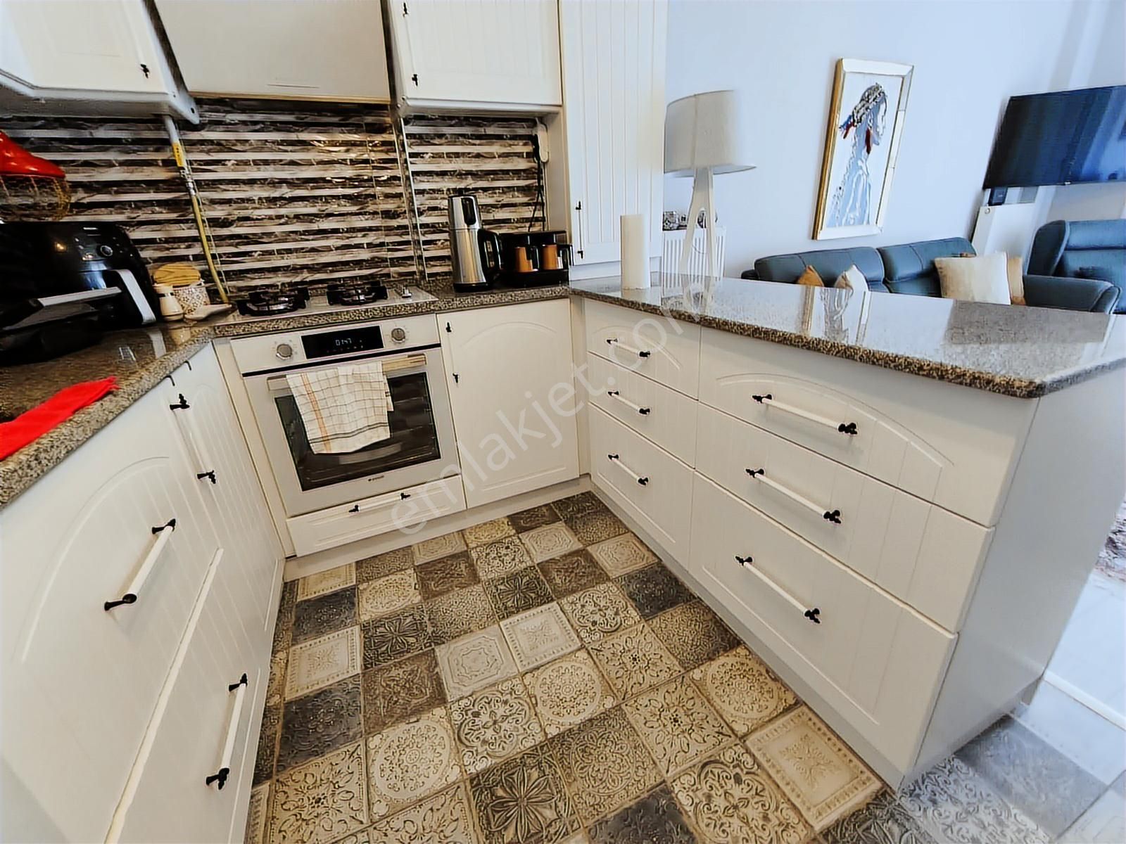 Tekirdağ Şarköy Cumhuriyet Mahalesinde Satılık Yazlık