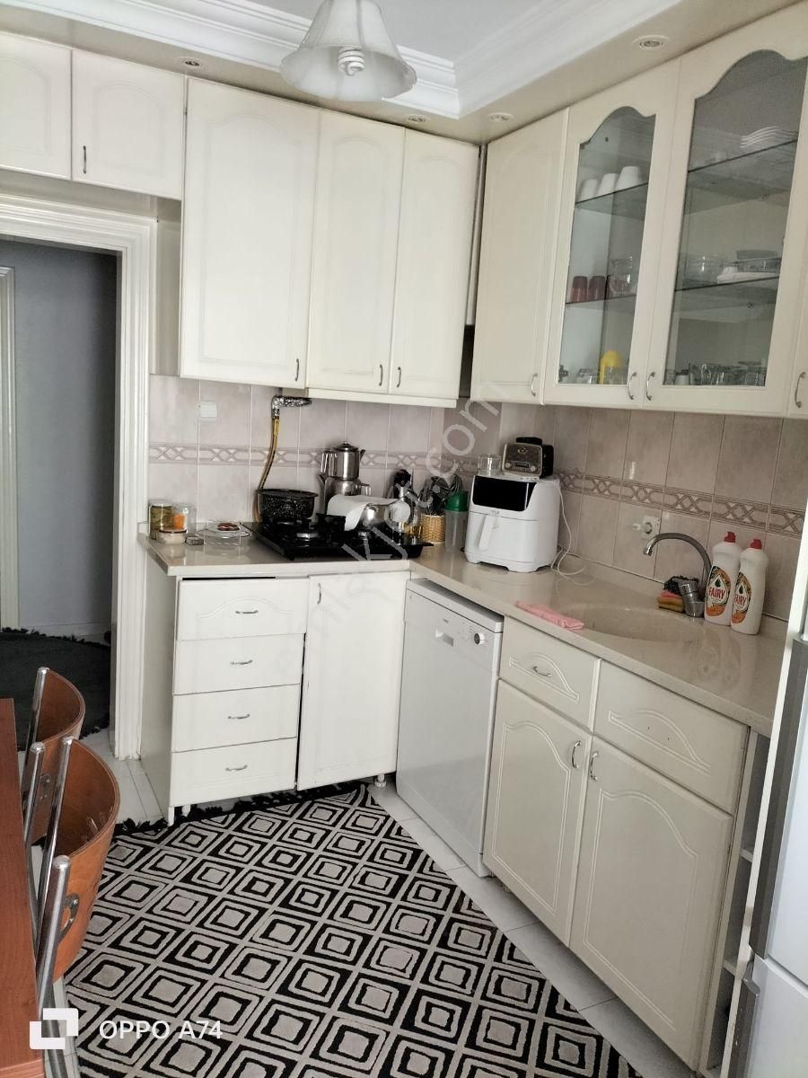 Şekerlerden Konak Merkezde Metroya Yakın 3+1 Kiralık Daire - Görsel 3