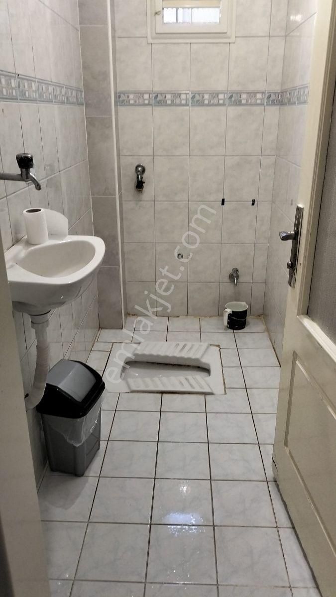 Şekerlerden Konak Merkezde Metroya Yakın 3+1 Kiralık Daire - Görsel 12