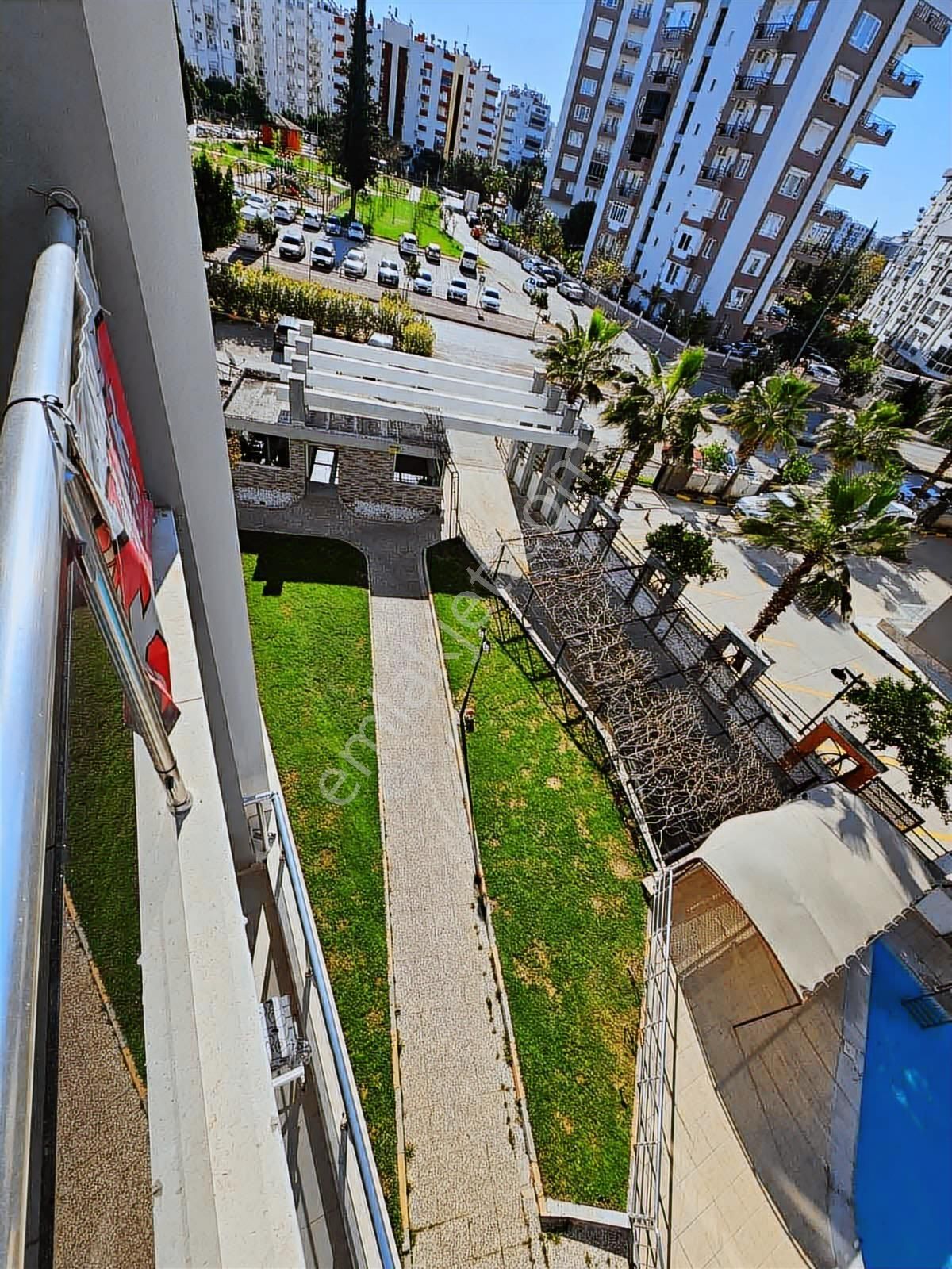 A K Mutludan Molla Yusufta Doğalgaz Kombili Site İçi 2+1 Daire - Görsel 19