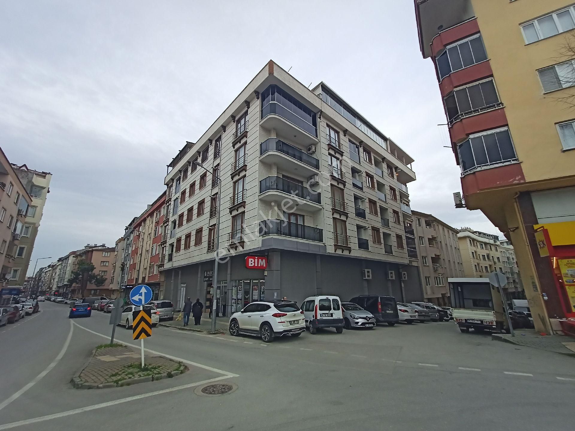 Kaçmaz Emlak İhsaniye Mah Satılık Teraslı 5+1 Manzaralı Dubleks Daire