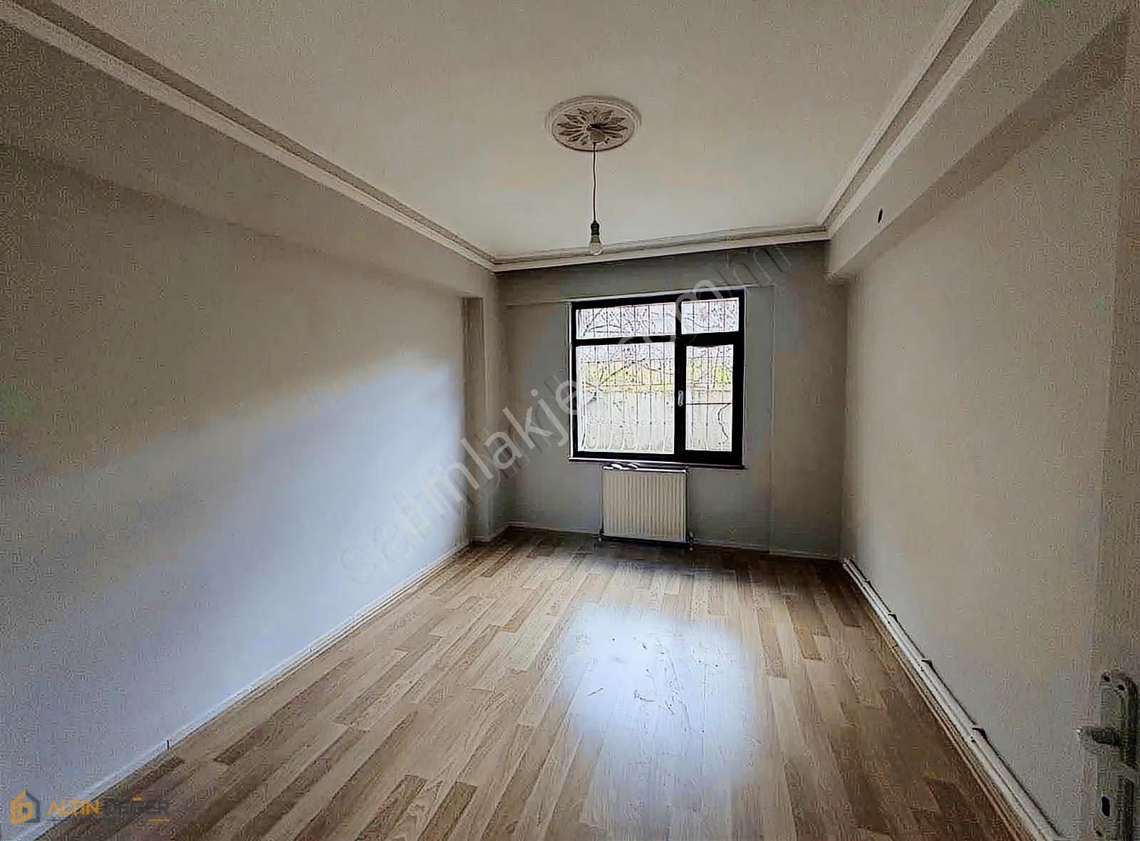 Şehitlik Mahallesinde Sessiz Ve Huzurlu Konumda Giriş Kat 3+1 - Görsel 13