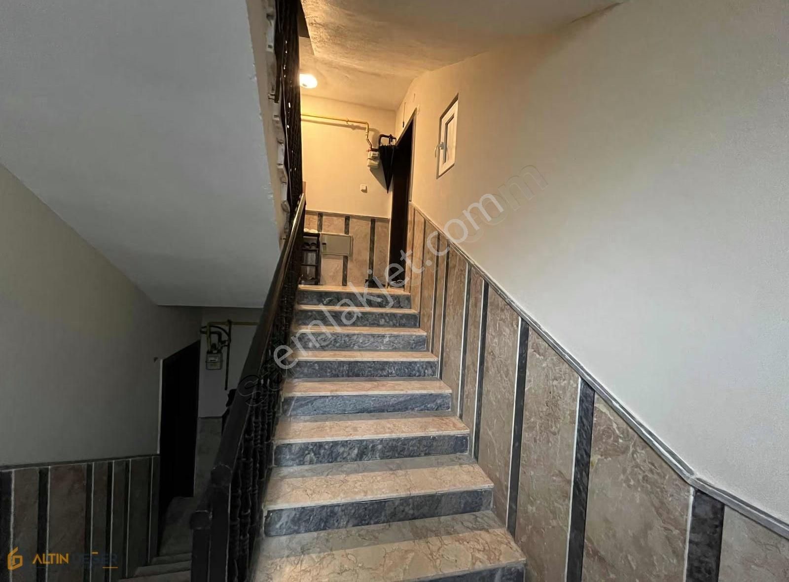 Şehitlikte Full Yapılı Güney Cephe Satılık 3+1 Daire - Görsel 2