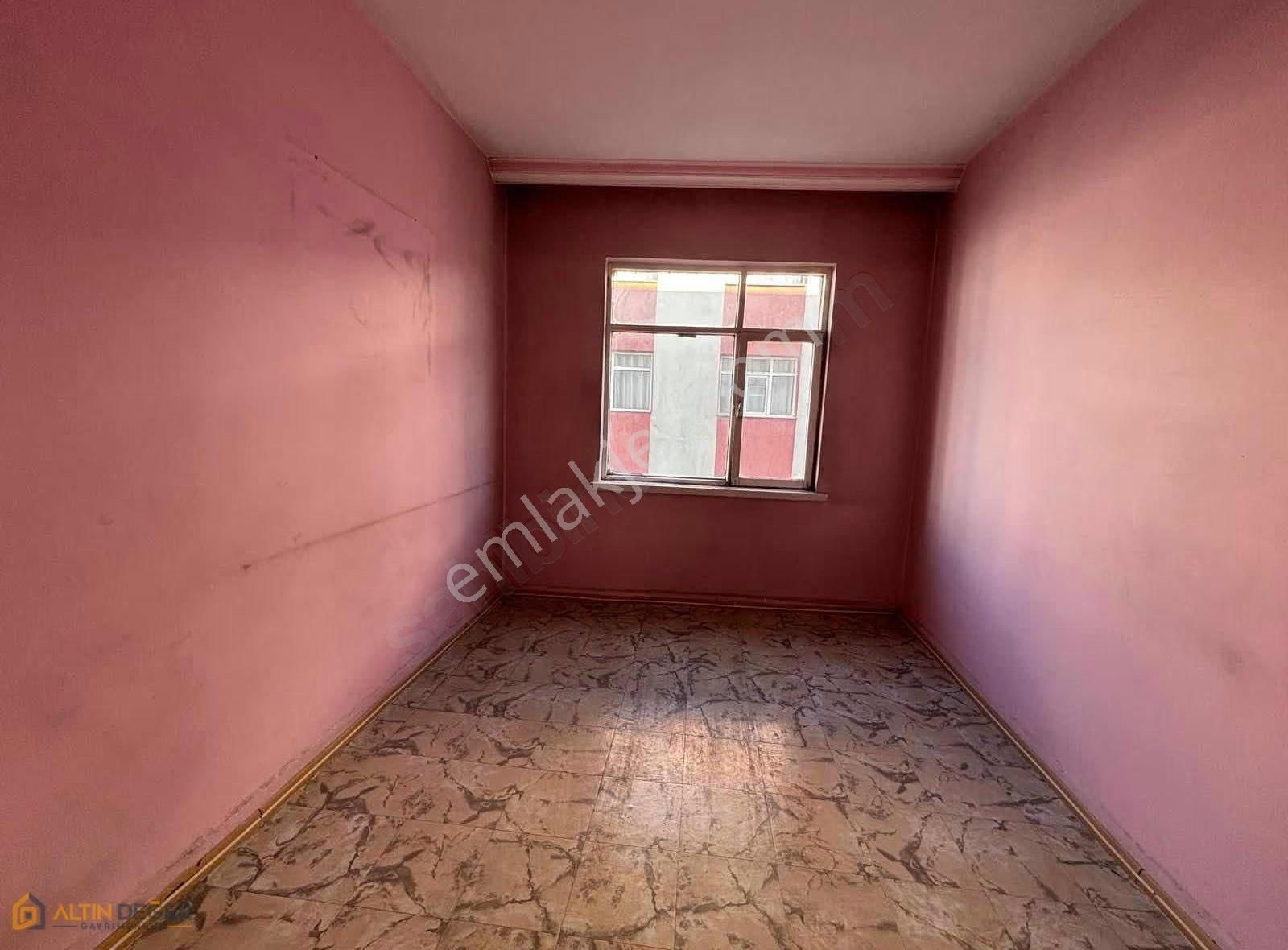 Yatırıma Uygun Fırsat Daire Merkezde Ara Kat - Görsel 10