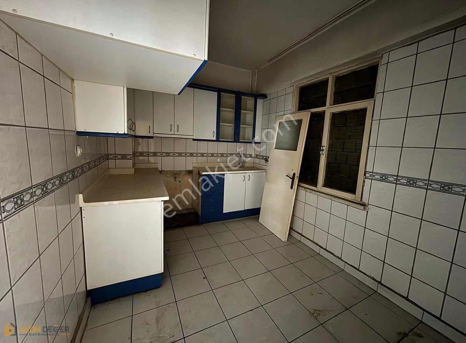 Yatırıma Uygun Fırsat Daire Merkezde Ara Kat - Görsel 2