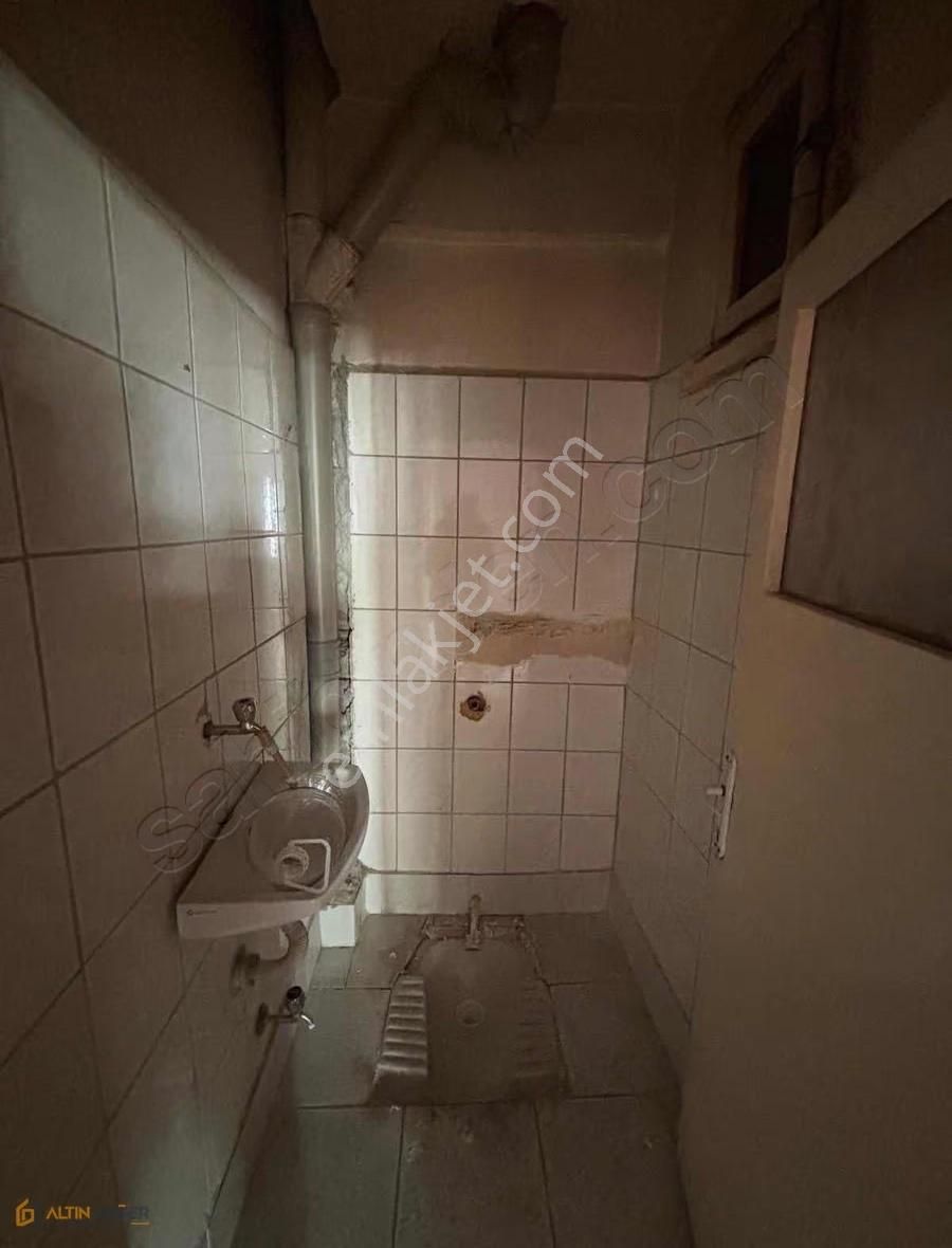 Yatırıma Uygun Fırsat Daire Merkezde Ara Kat - Görsel 15