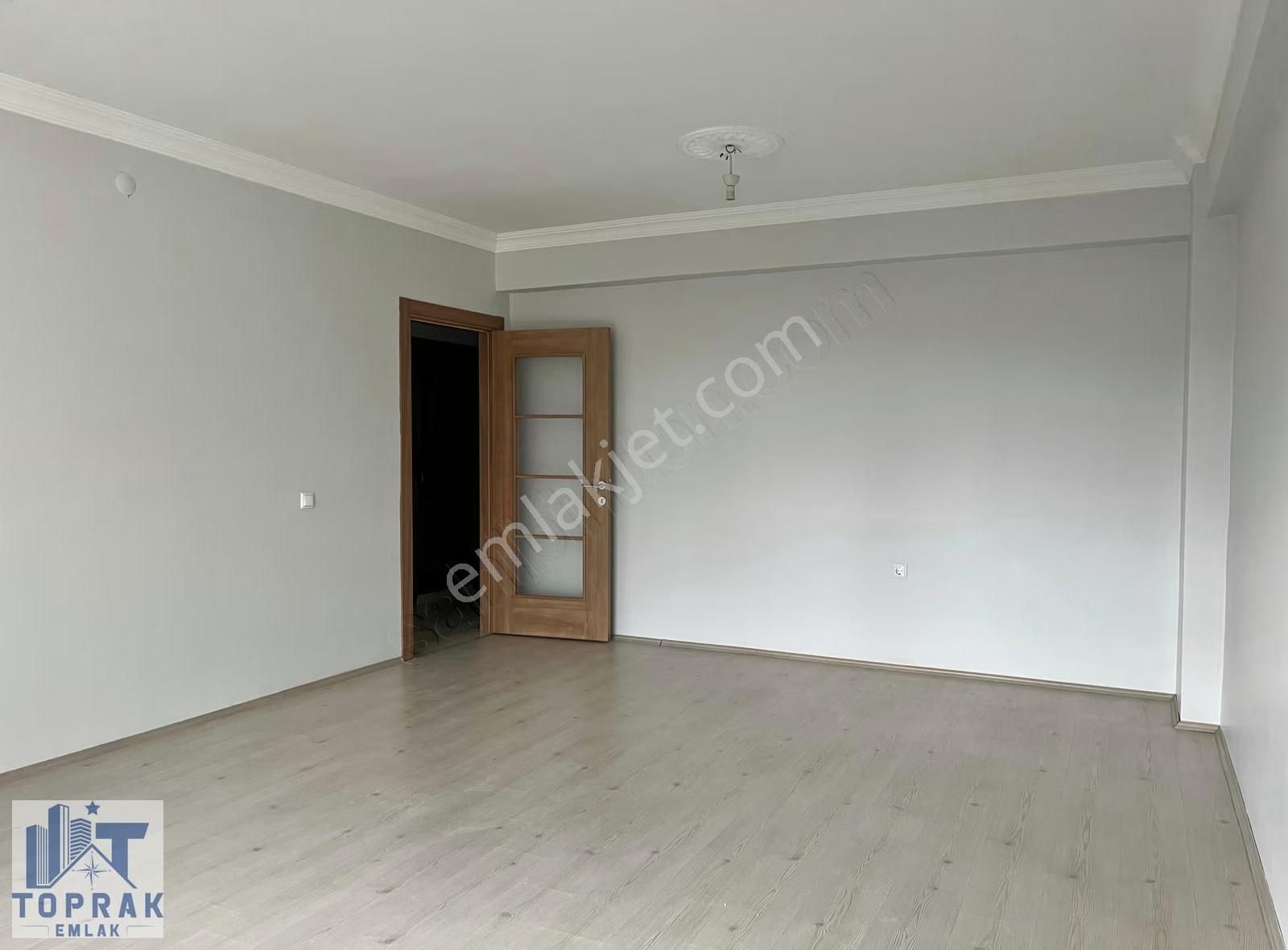 Toprak Emlaktan Osmangazi Mh Ebeveyn Banyolu/ 130m2 /kiralık 3+1 - Görsel 6