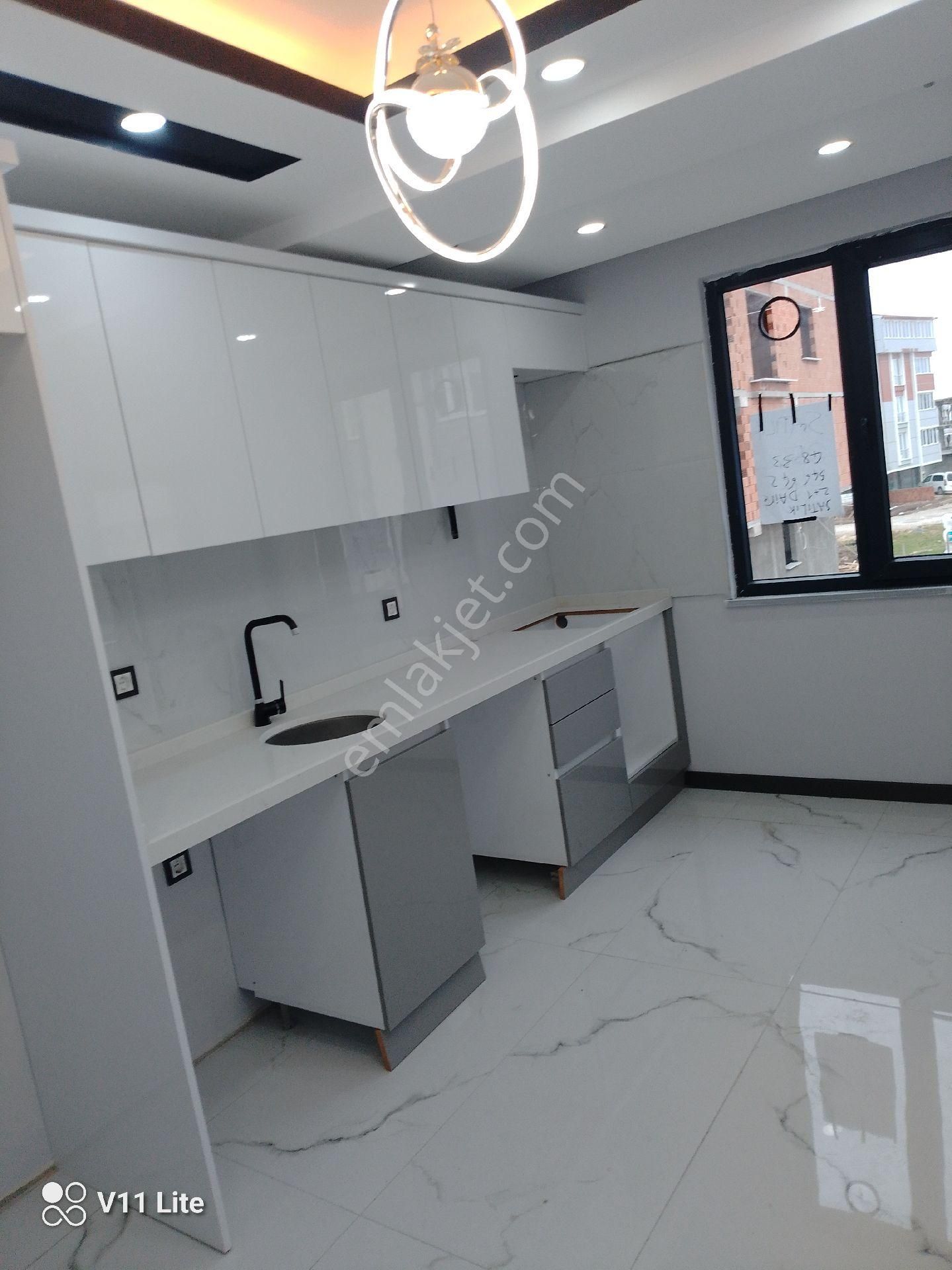 Kapalı Bahçeli Evler De Satılık Daire - Görsel 3