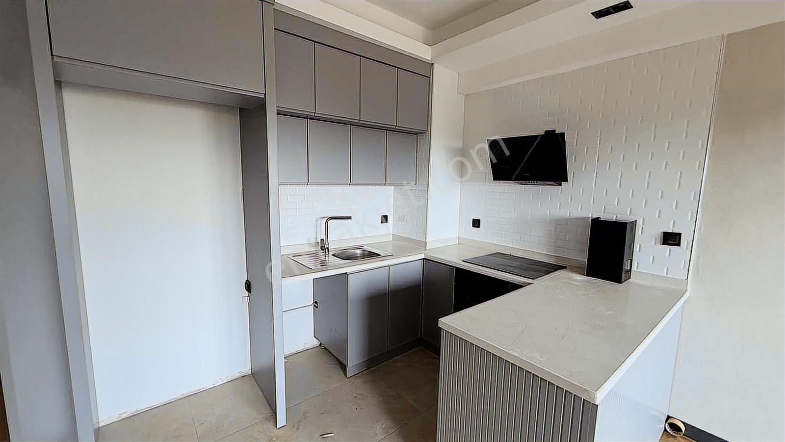 Altıntaşta Önü Kapanmaz Manzarasıyla Katta Kiralık 1+1 Daire