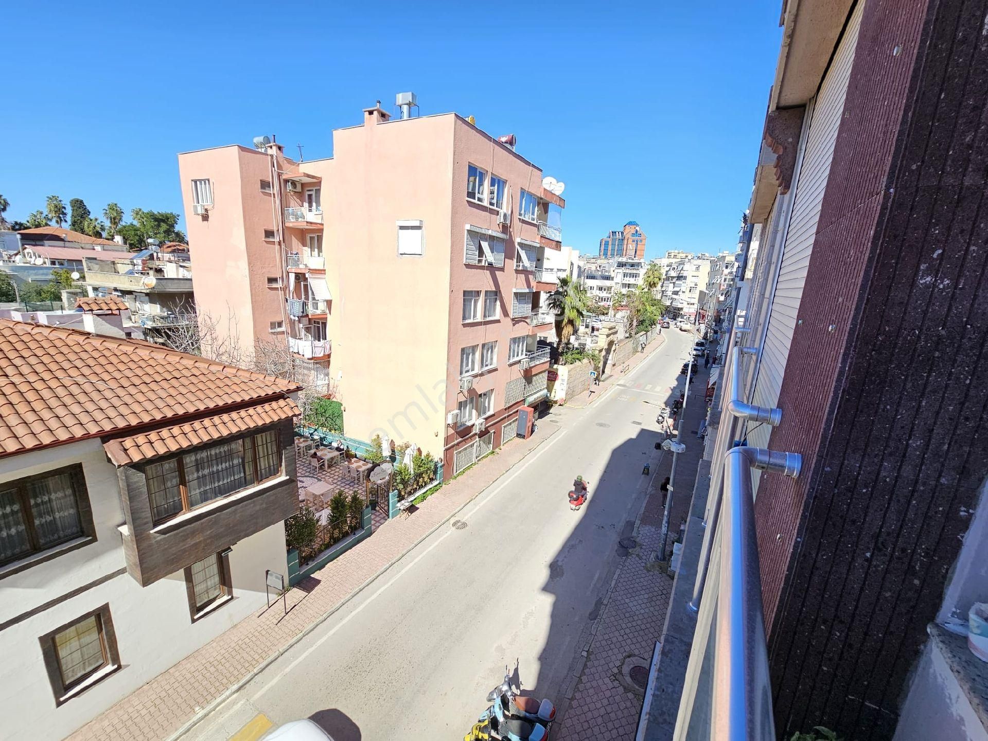 Sinan Mahallesi Antalya Lisesi Çaprazı 2+1 Eşyalı Asansörlü Satılık Yatırımlık Daire - Görsel 18