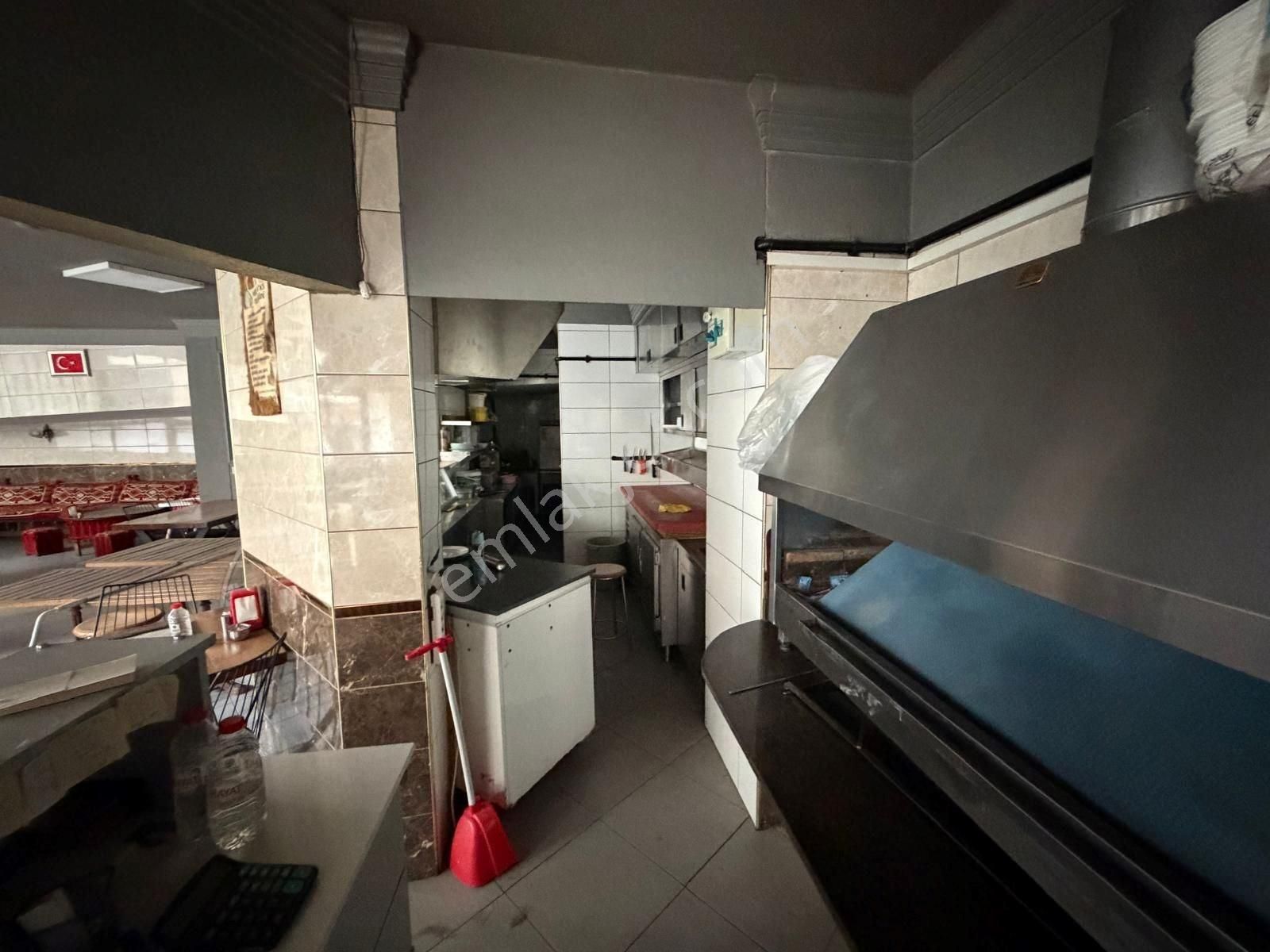 Beylikdüzü Gürpınarda Merkezde Ana Cadde Üzerinde 120 M2 Satılık Dükkan Mağaza - Görsel 23