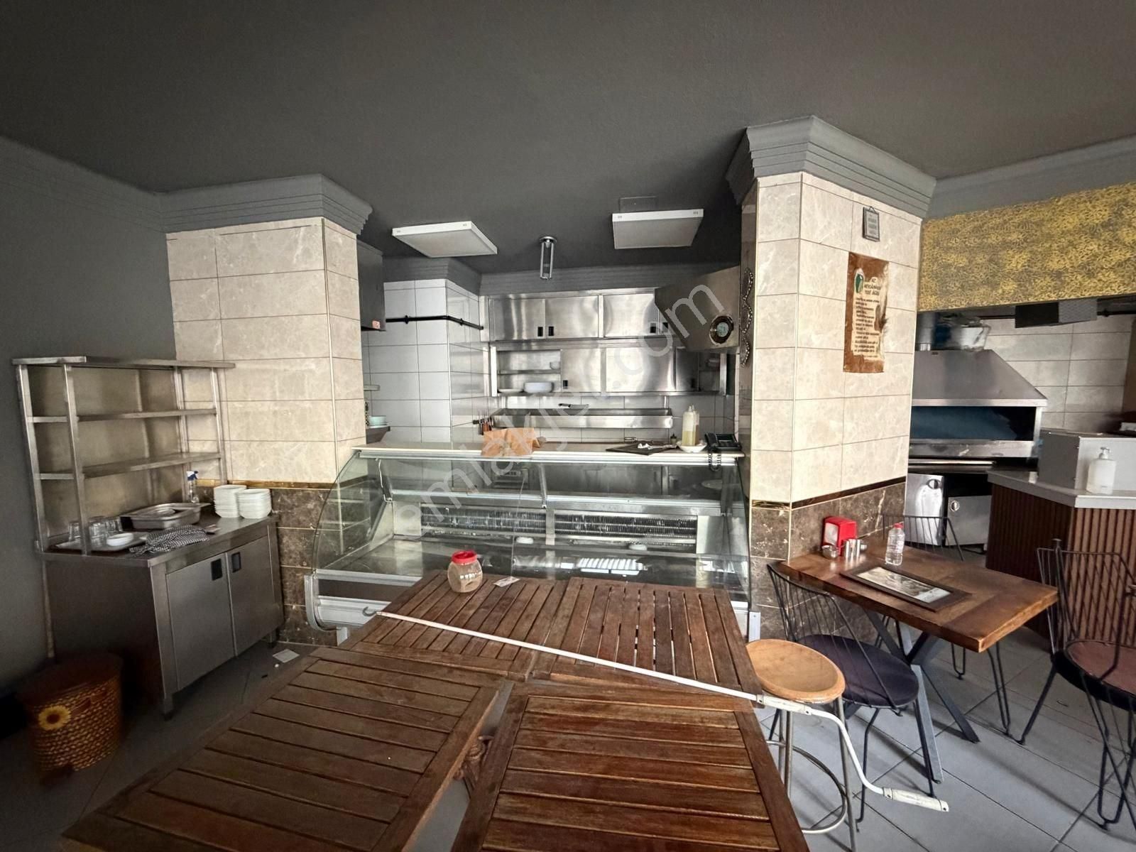 Beylikdüzü Gürpınarda Merkezde Ana Cadde Üzerinde 120 M2 Satılık Dükkan Mağaza - Görsel 10