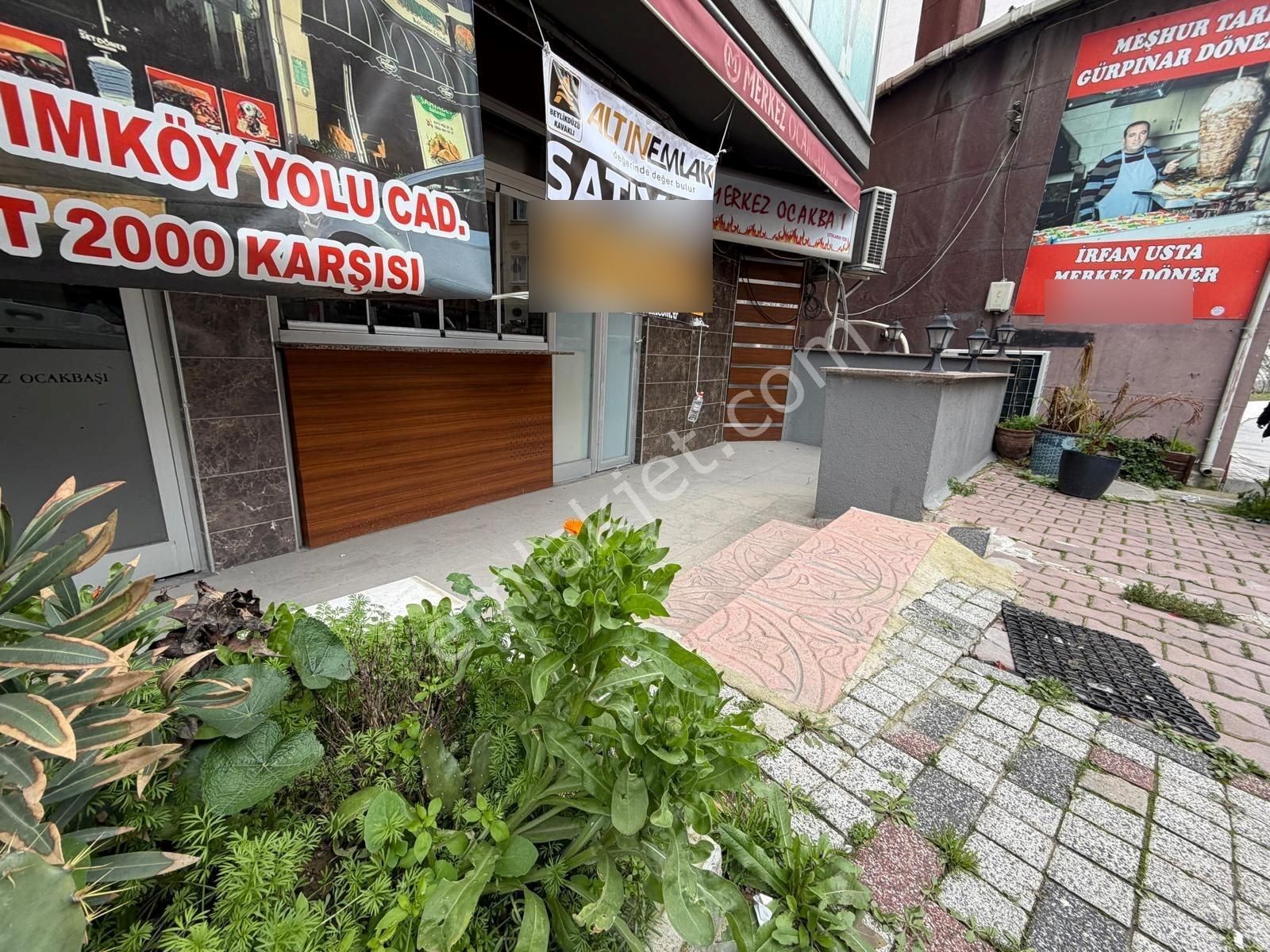 Beylikdüzü Gürpınarda Merkezde Ana Cadde Üzerinde 120 M2 Satılık Dükkan Mağaza