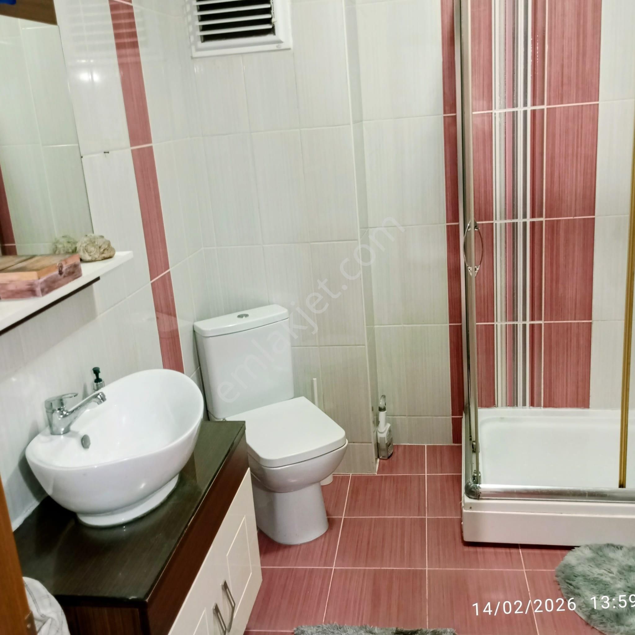 Üsküdar Merkezde Geniş Lüks Daire - Görsel 11