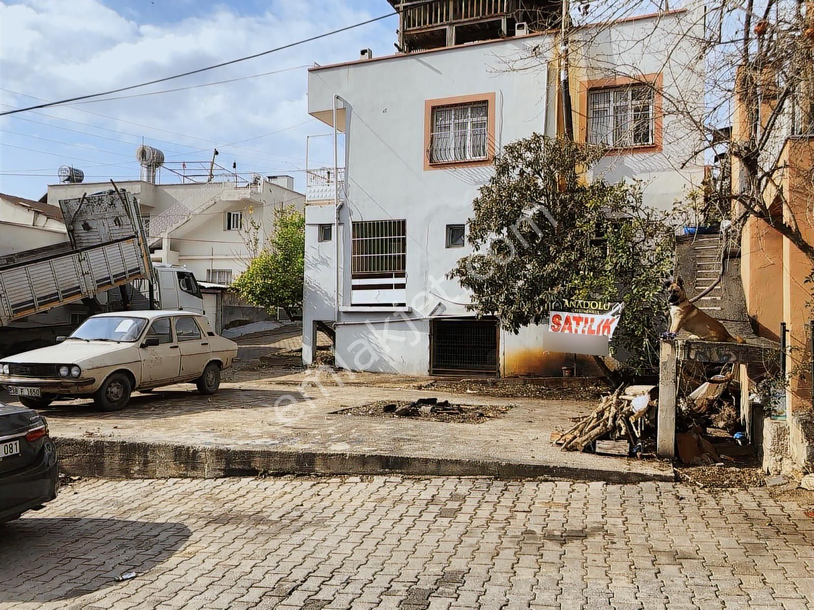Anadolu Gayrimenkulden Hastane Civarı Güneydoğu Cepheli Yatırımlık Arsa