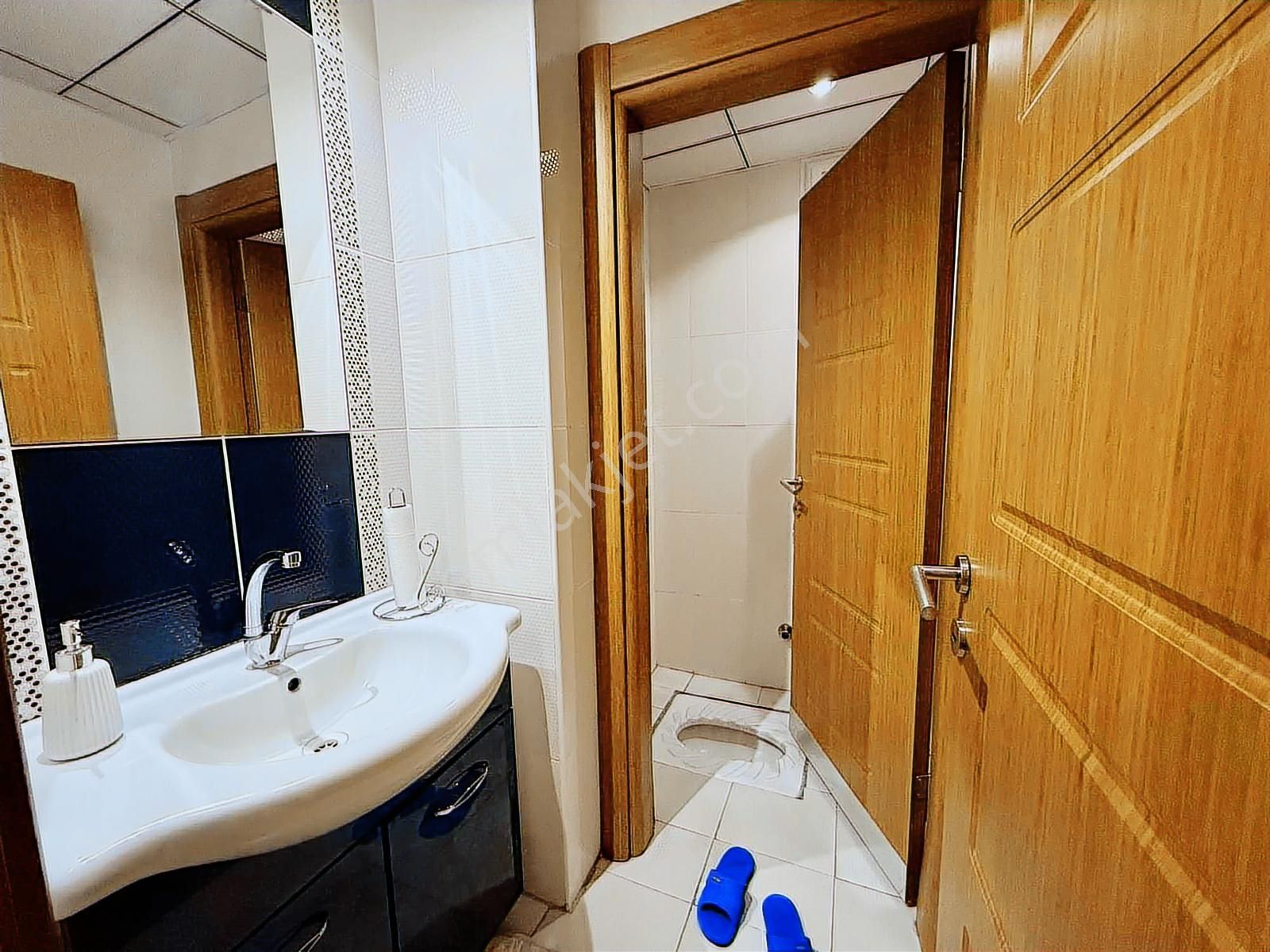 İldem Mahallesinde Tramvay Yanı Geniş 3+1 Satılık Daire - Görsel 16