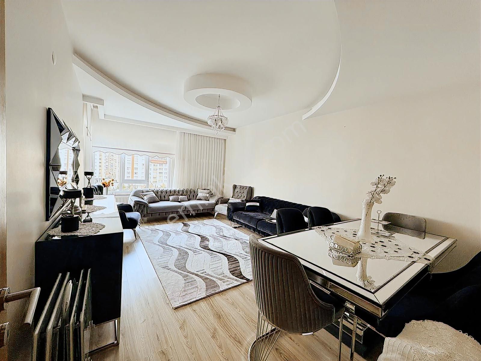 İldem Mahallesinde Tramvay Yanı Geniş 3+1 Satılık Daire - Görsel 17