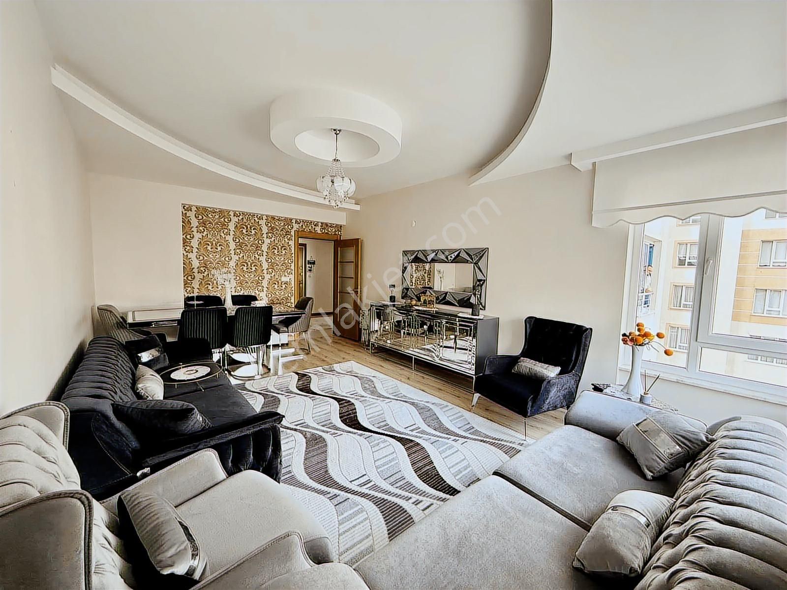 İldem Mahallesinde Tramvay Yanı Geniş 3+1 Satılık Daire - Görsel 2