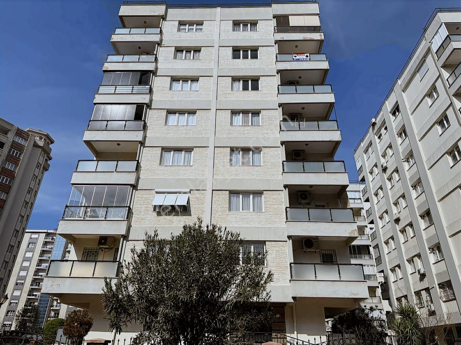 Remax Pin'den Sena Sitesinde Kiralık 3+1 Arakat Doğalgaz Otopark