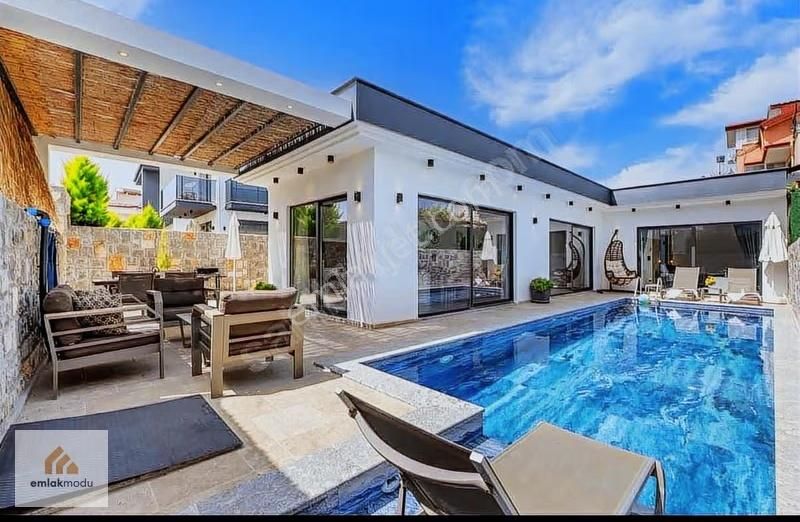 Fethiye Karagedik'ye 2+1 Full Eşyalı Müstakil Villa