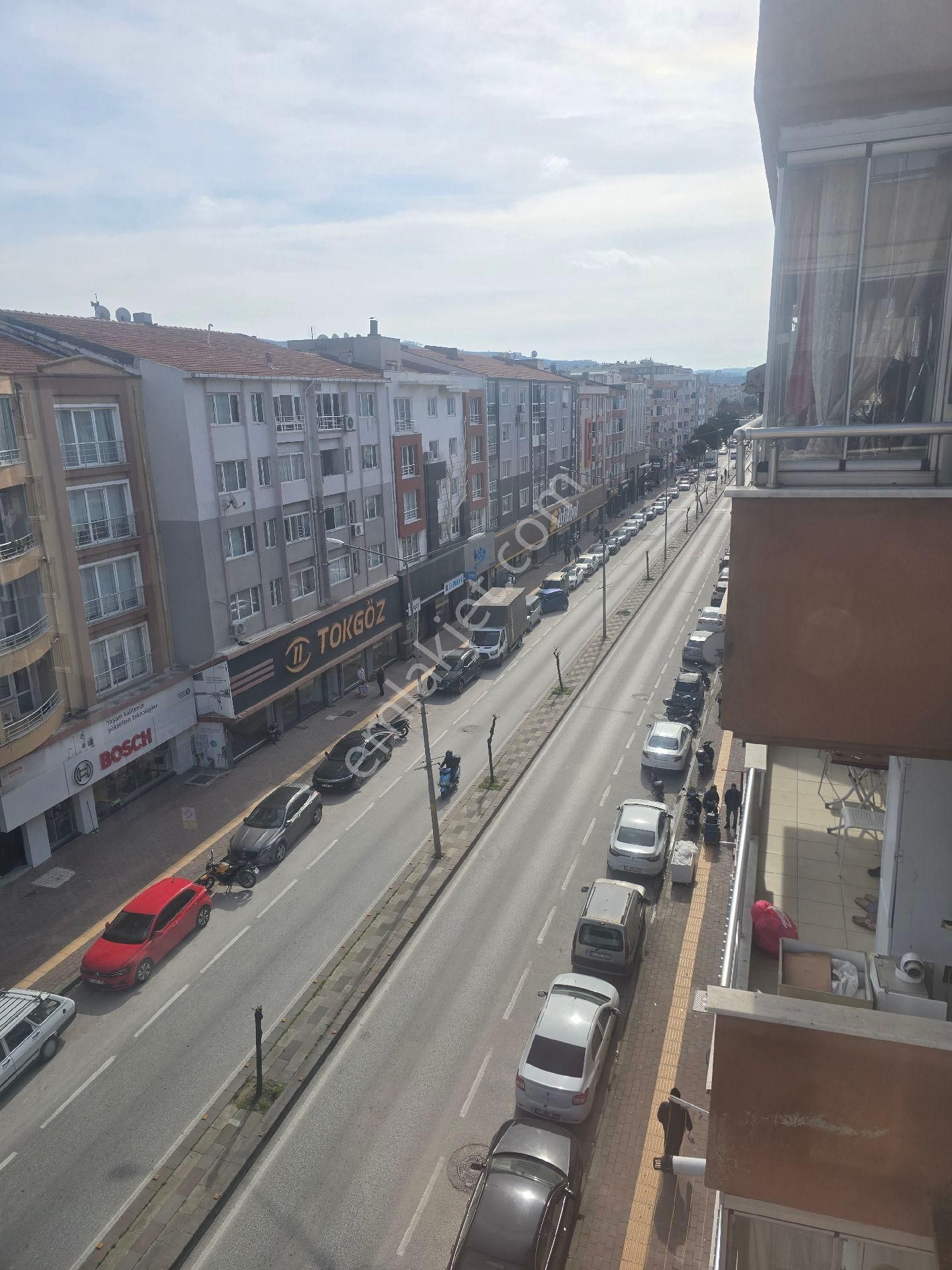 Atatürk Cd.kiralık 3+1 Daire Han Emlak Otomotiv'den