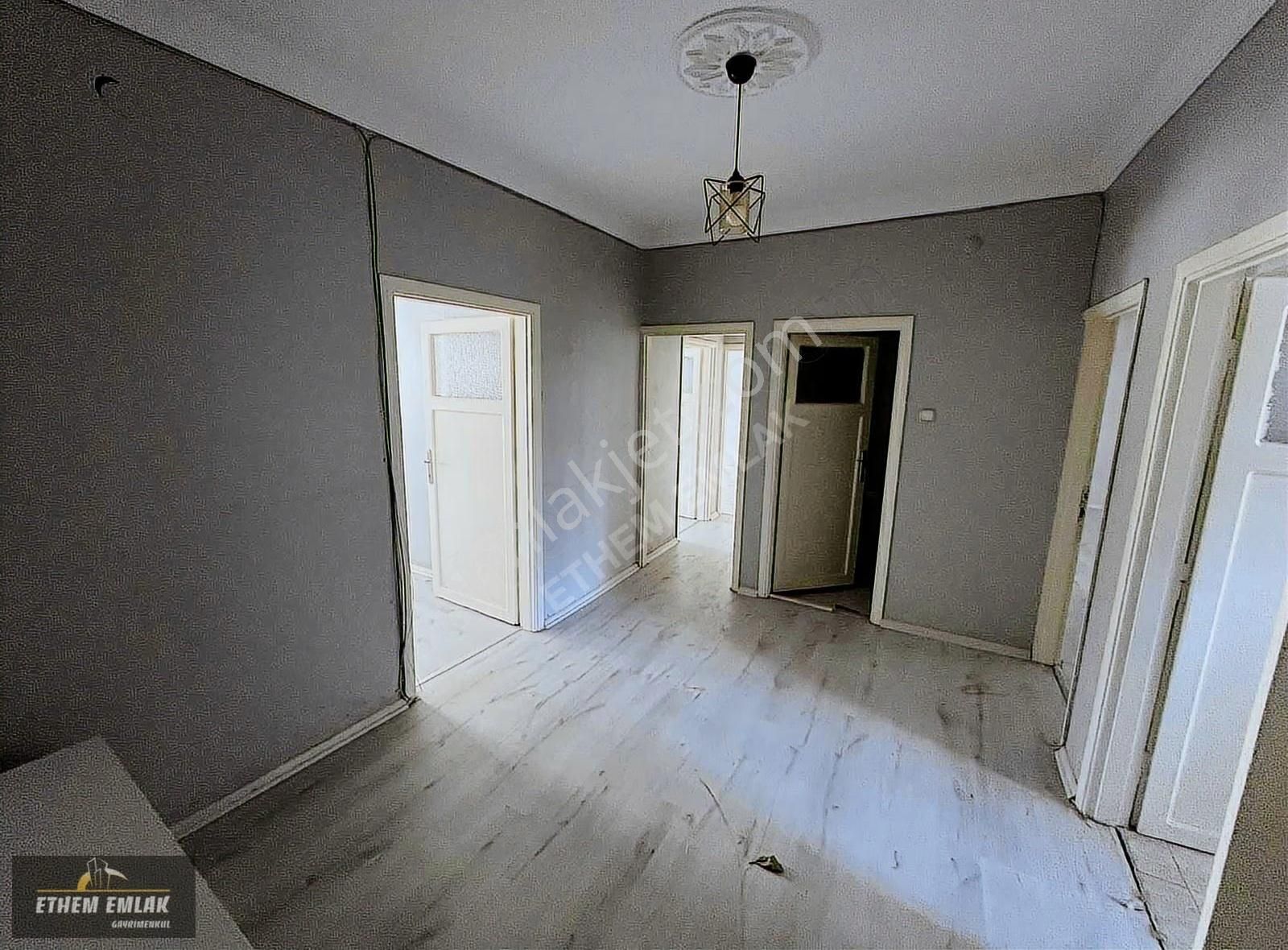 Mavibulvarda İkram Dondurma Arkası Kiralık 3+1 - Görsel 3