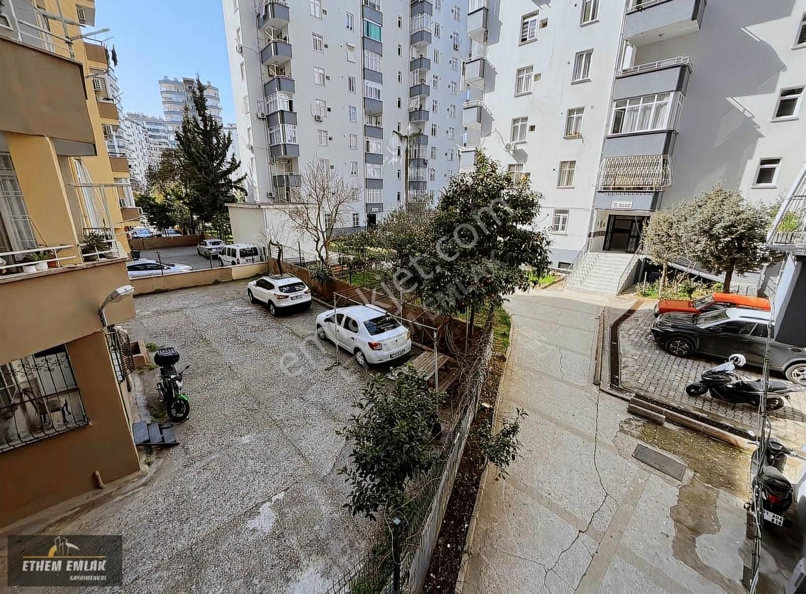Mavibulvarda İkram Dondurma Arkası Kiralık 3+1 - Görsel 2