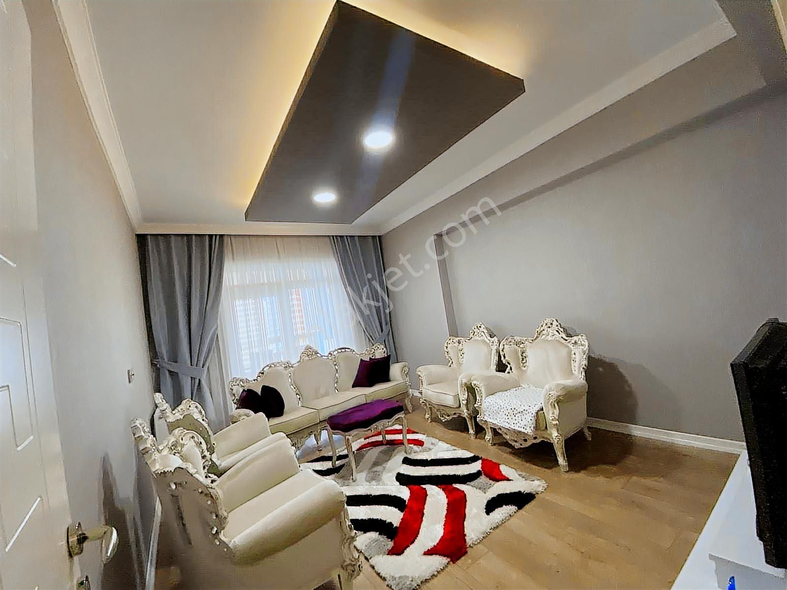 Turgut Özal Mahallesinde Ferah Geniş Yapılı 4+1 Satılık Daire - Görsel 12