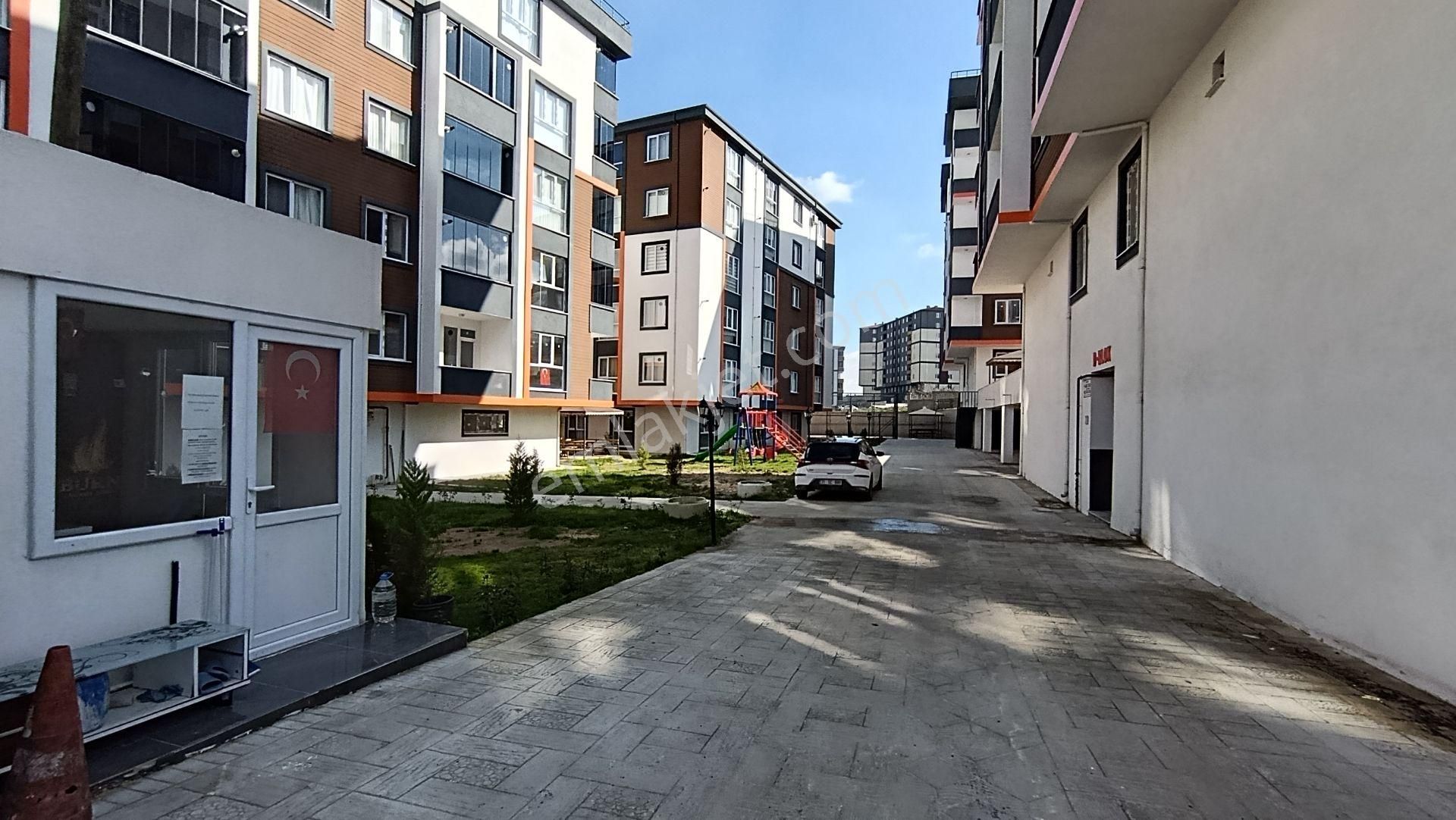 Re/max Land’den İstasyon Mahallesi Örnek Yaşam Evleri 2’de 1+1 Kiralık - Görsel 3