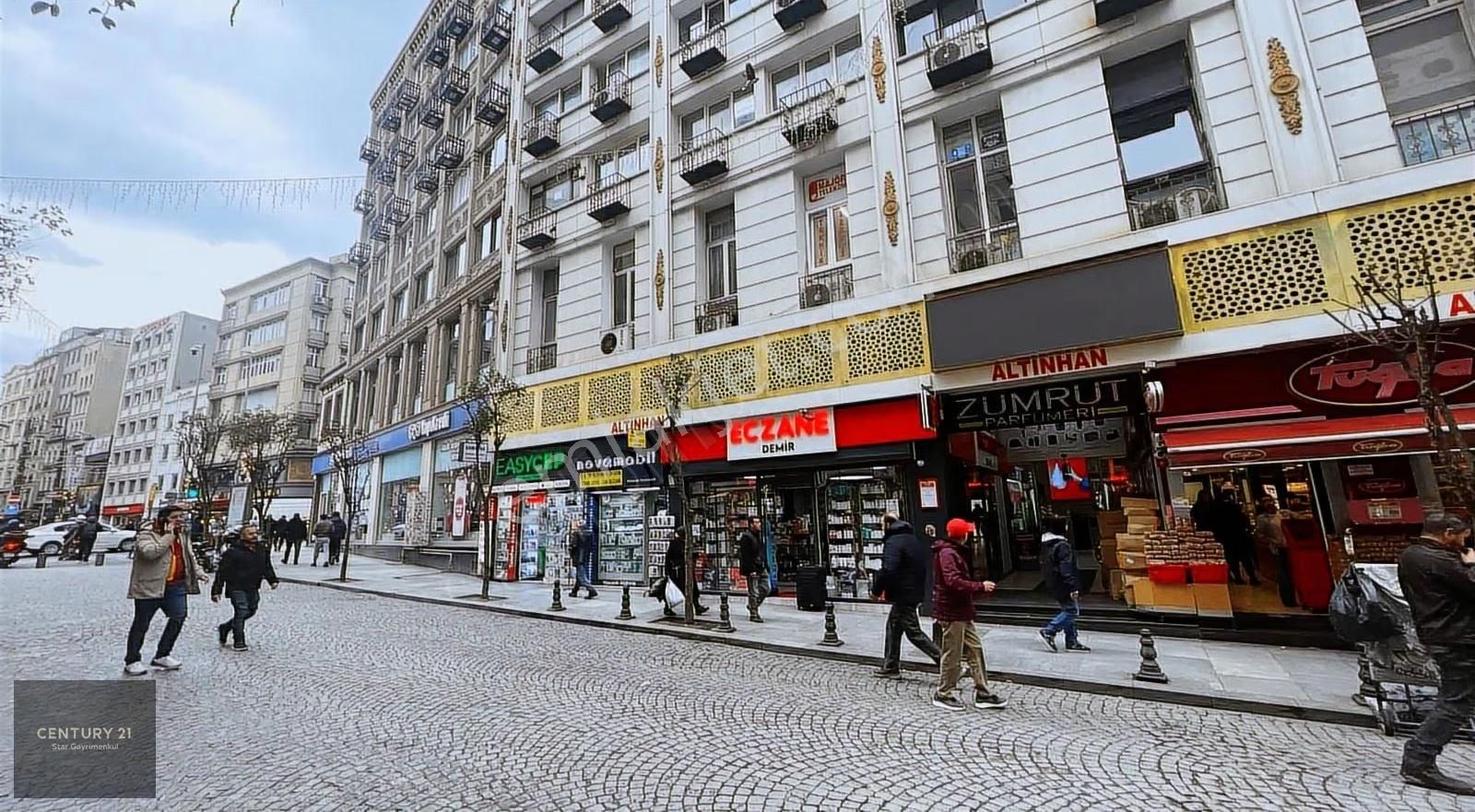 Sirkeci Altın Han İçinde Boş Harika Dükkan - Görsel 16
