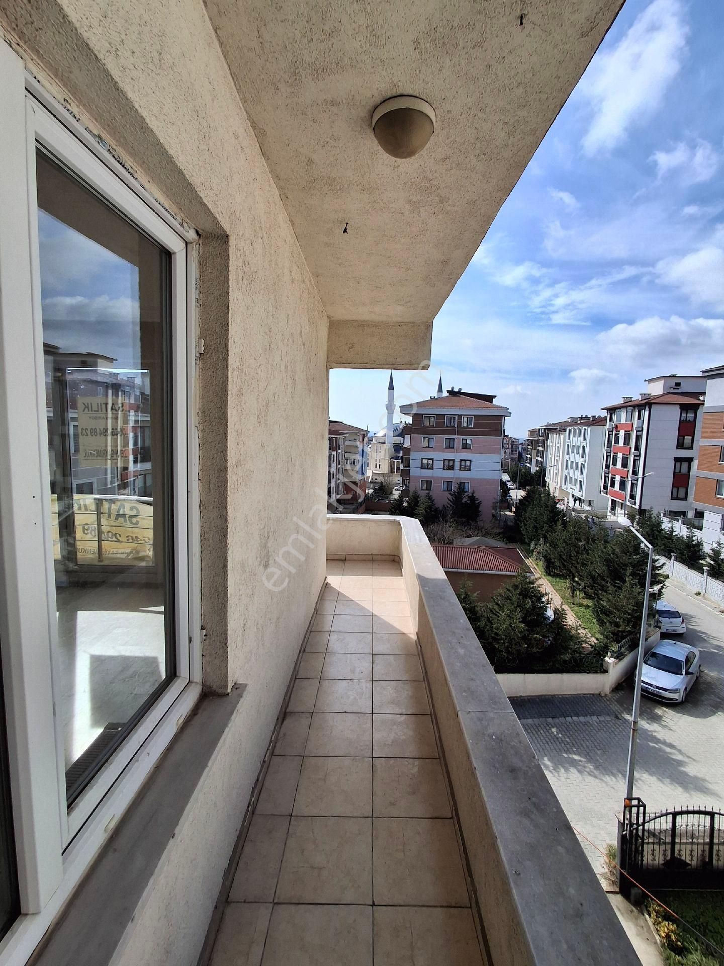 Kayalar Emlaktan Mükemmel Konumda Satılık 2+1 90 - Görsel 15