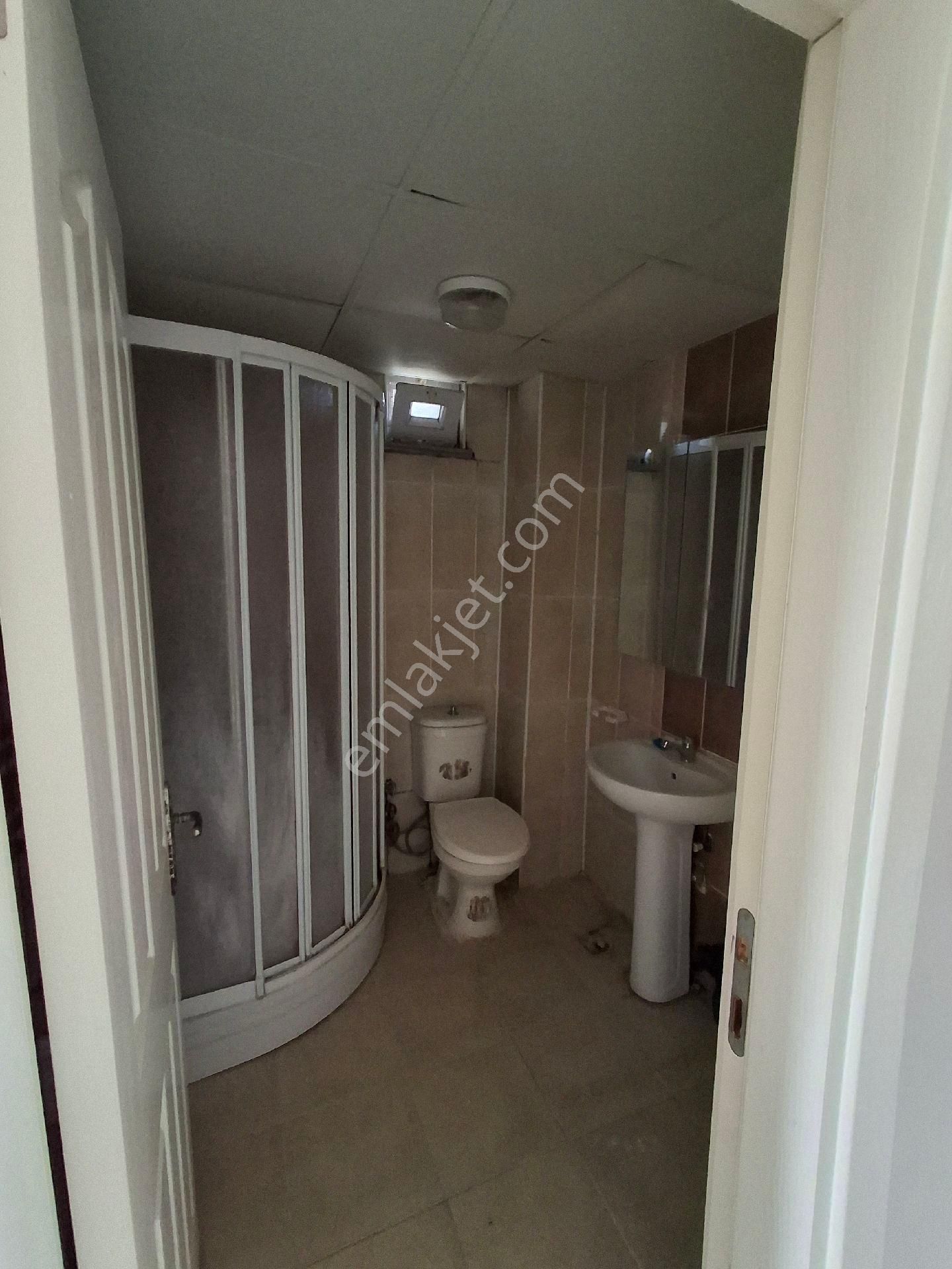 Kayalar Emlaktan Mükemmel Konumda Satılık 2+1 90 - Görsel 7