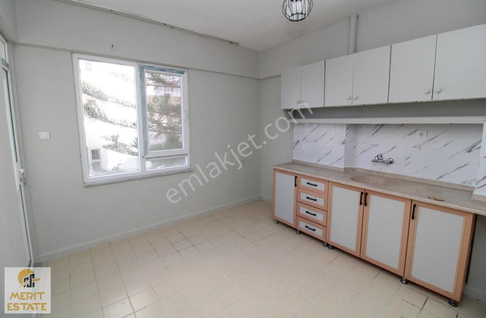 Mahmutlar Mah. Denize Sıfır Konumda Kiralık 2+1 Daire - Görsel 5
