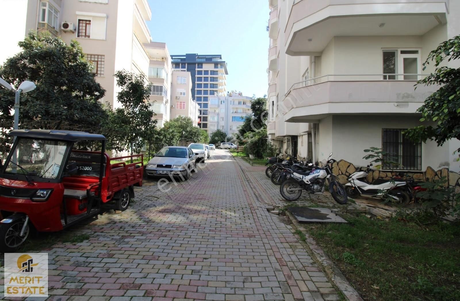 Mahmutlar Mah. Denize Sıfır Konumda Kiralık 2+1 Daire - Görsel 17