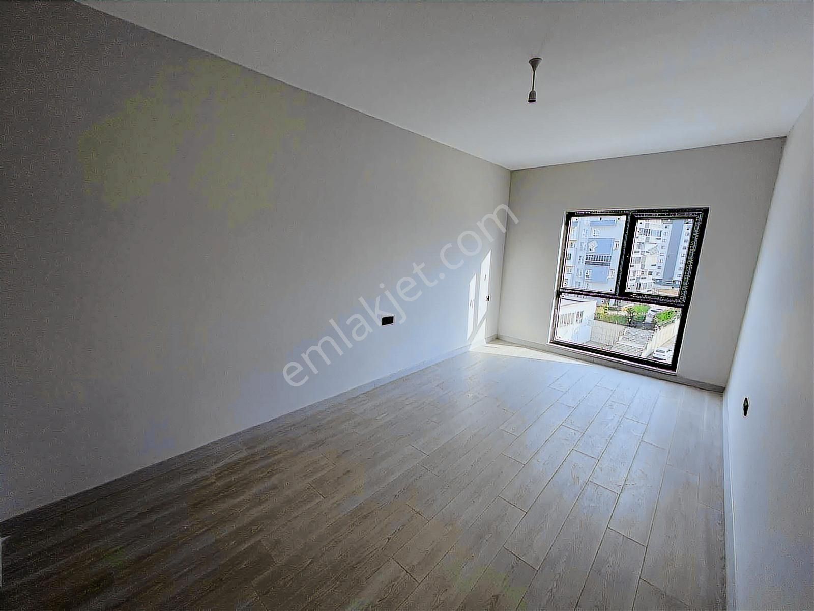 Karnur 'da Geniş 3+1 Dubleks Daire - Görsel 6