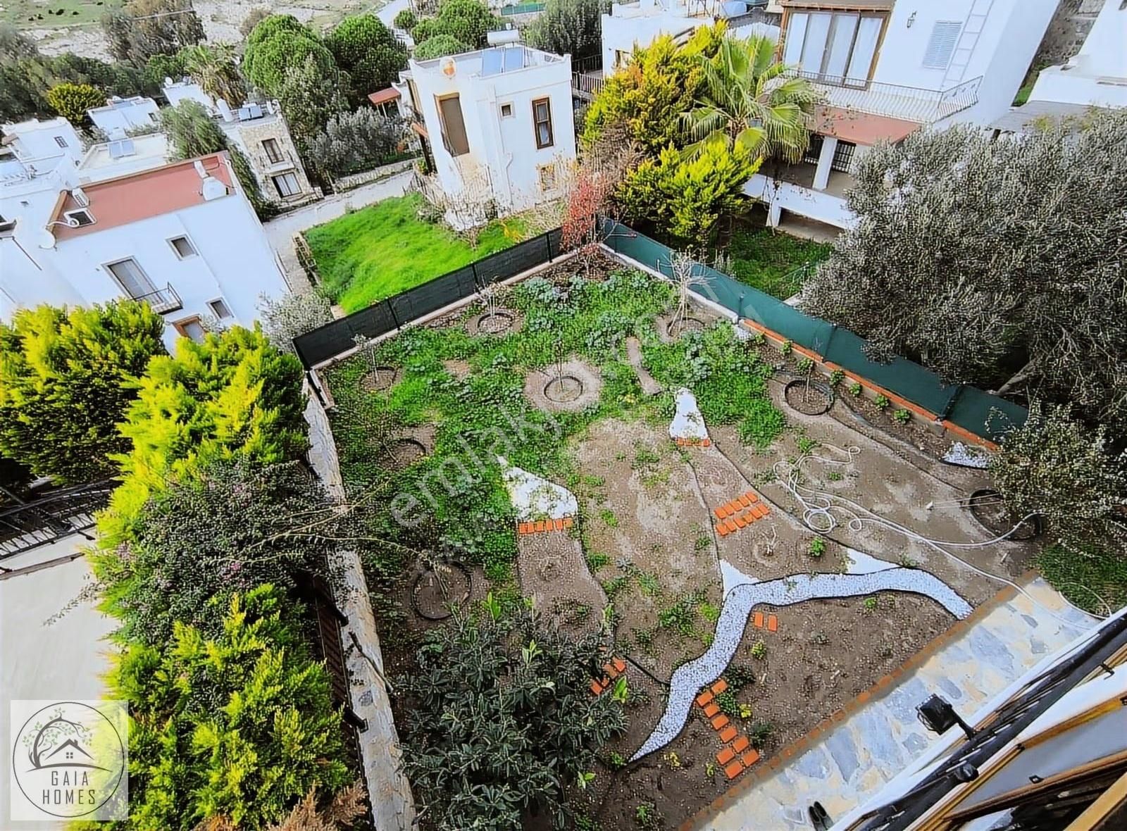 Denize Sıfır Sitede, Doğa Manzaralı, 2+1, Eşyasız, Yeni Daire - Görsel 30
