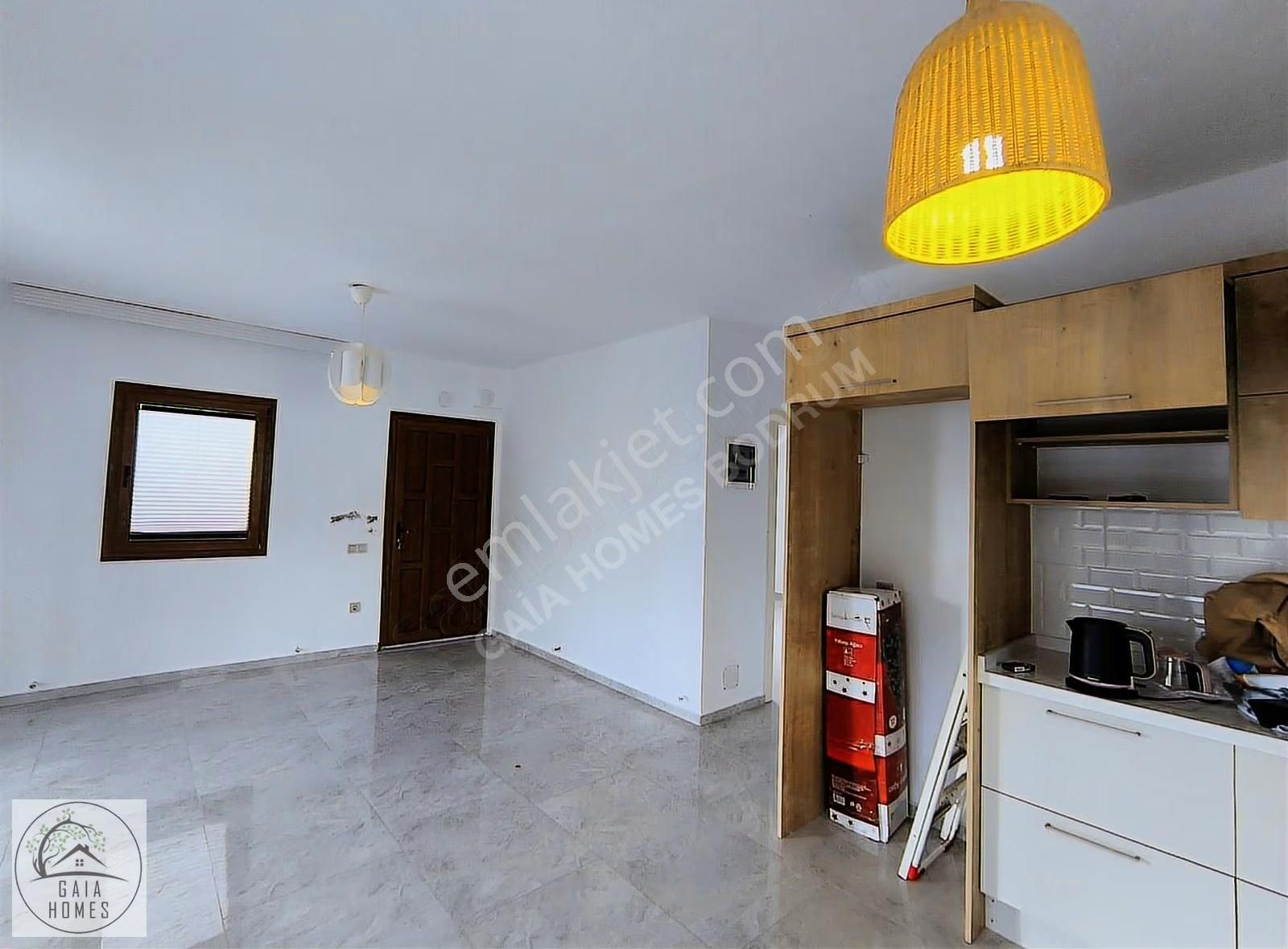 Denize Sıfır Sitede, Doğa Manzaralı, 2+1, Eşyasız, Yeni Daire - Görsel 24