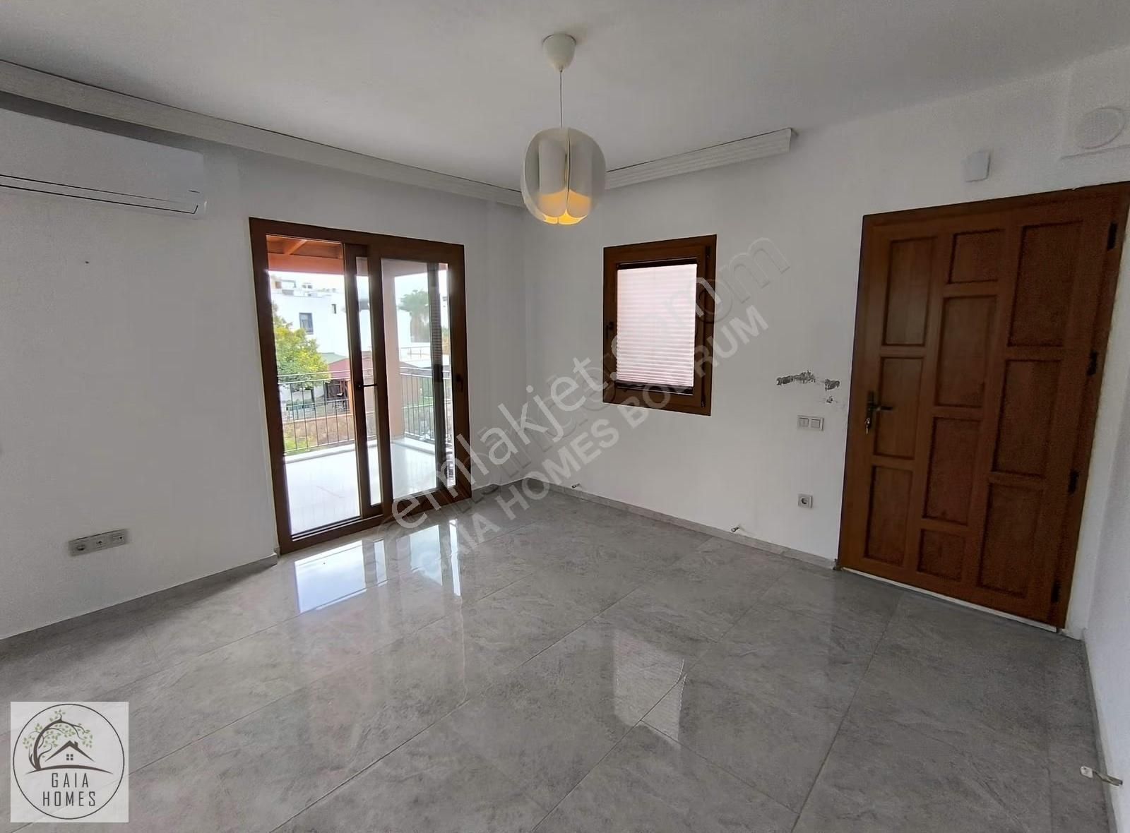 Denize Sıfır Sitede, Doğa Manzaralı, 2+1, Eşyasız, Yeni Daire - Görsel 4