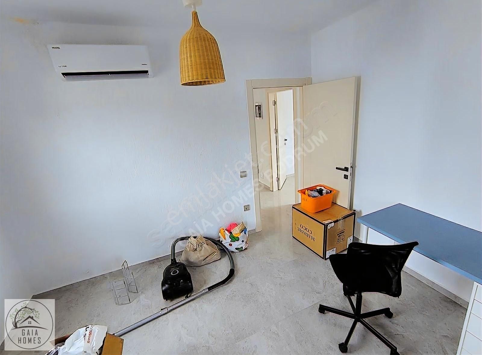 Denize Sıfır Sitede, Doğa Manzaralı, 2+1, Eşyasız, Yeni Daire - Görsel 10