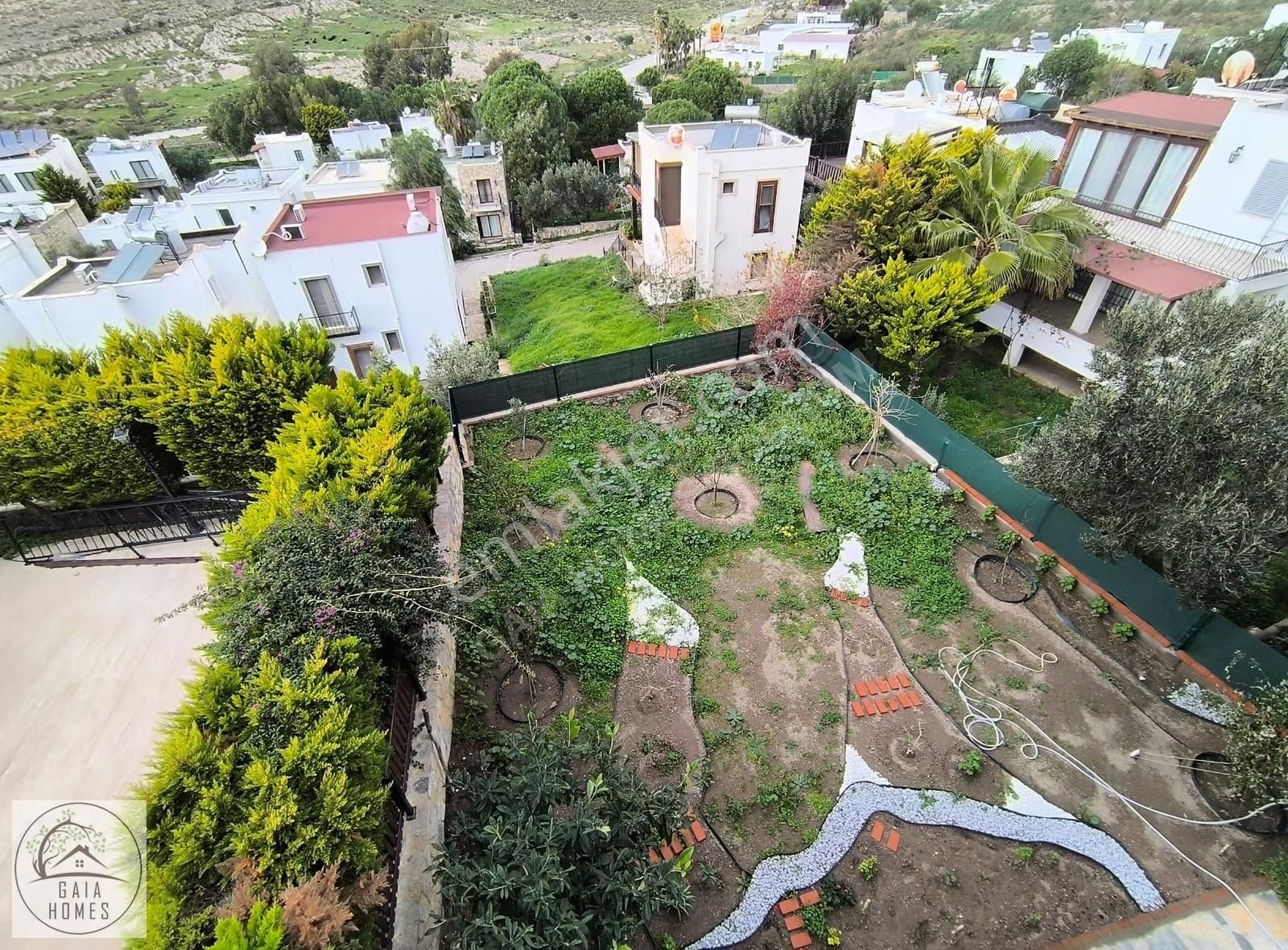 Denize Sıfır Sitede, Doğa Manzaralı, 2+1, Eşyasız, Yeni Daire - Görsel 28