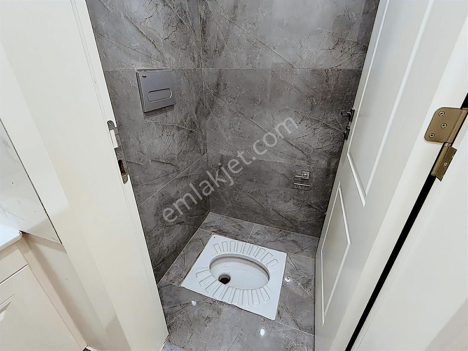 2+1 Lüks Daire Öğretmen Evi Mevkii - Görsel 7