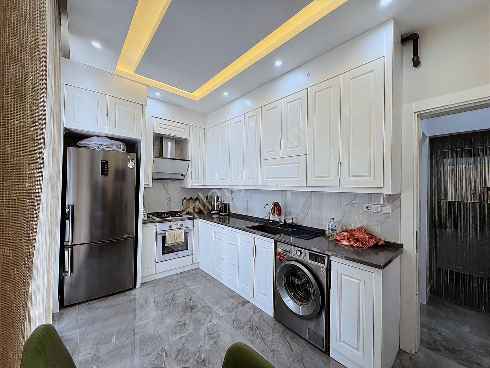 2+1 Lüks Daire Öğretmen Evi Mevkii