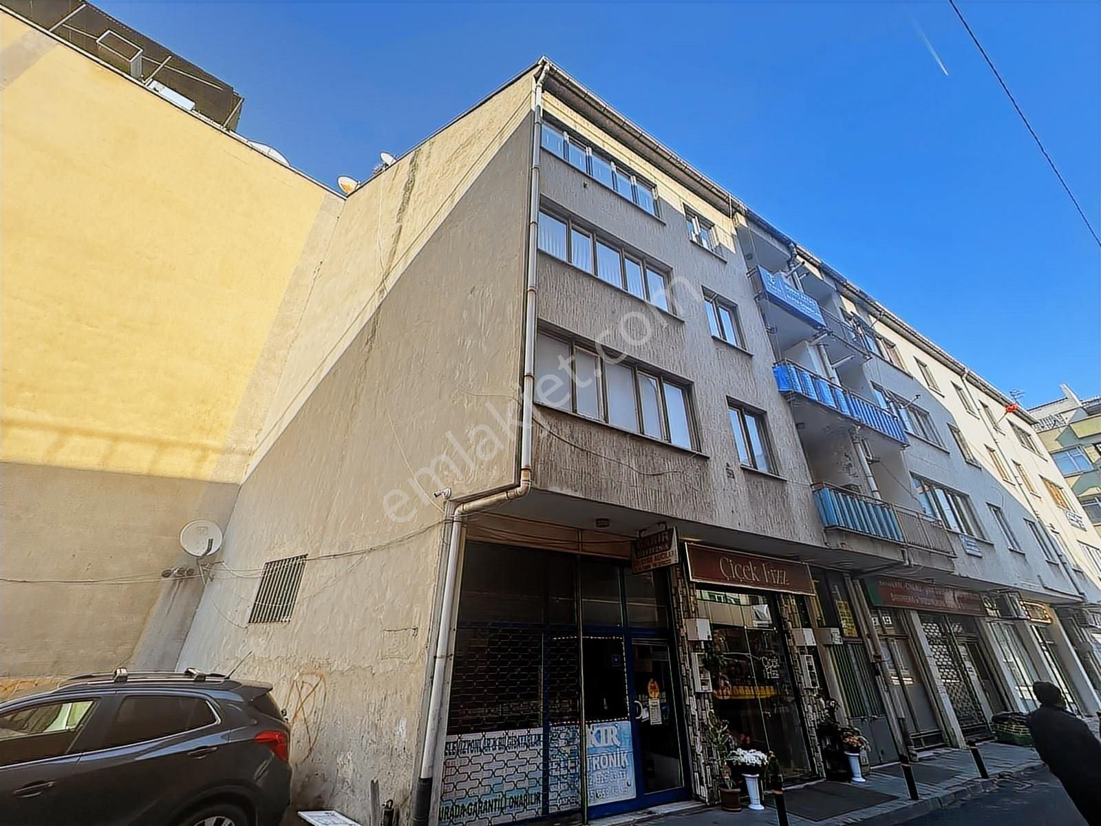 Acil Satılık Meydan ''da Satılık Çatı Katı Daire /ofis - Görsel 5