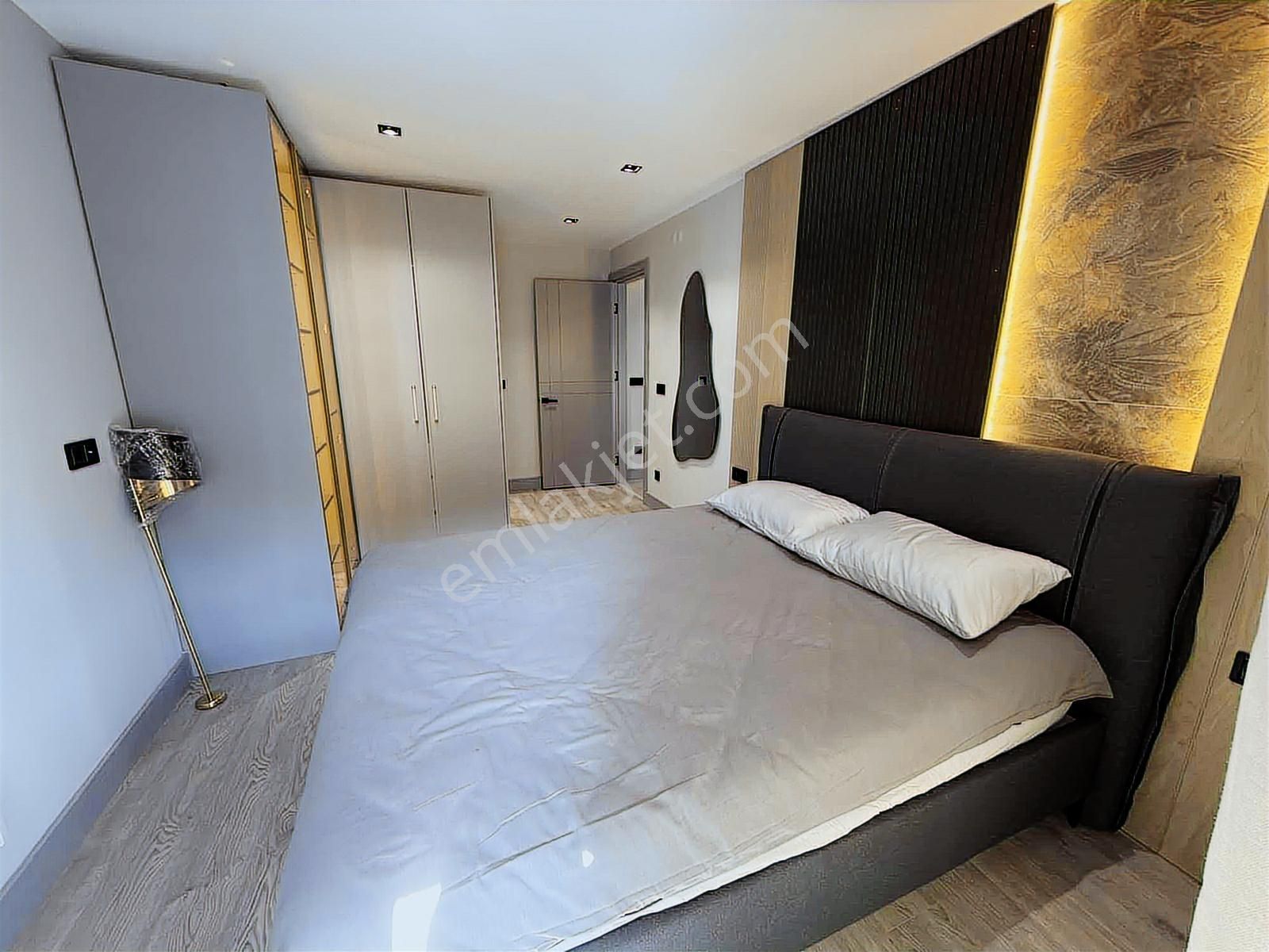 Kuşadası Davutlar Nezih Sitede 2+1 Full Eşyalı Daire - Görsel 32